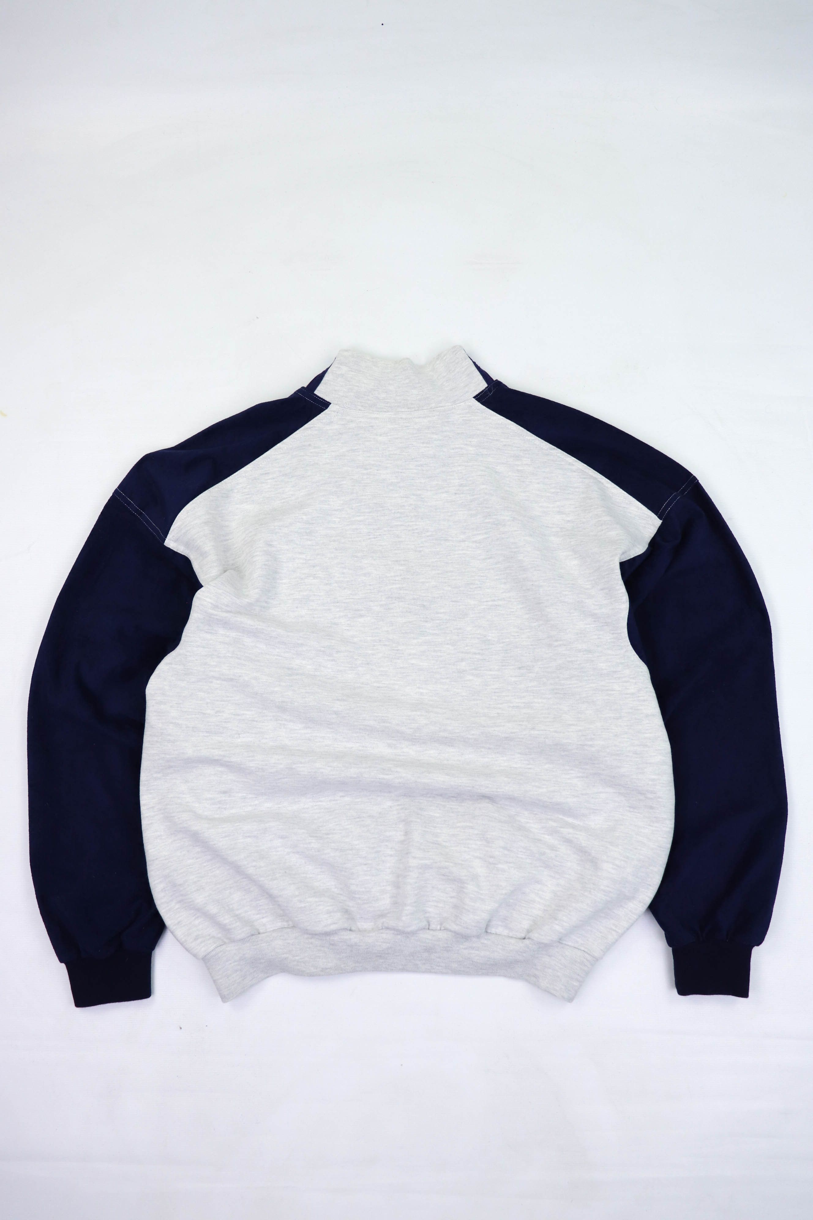 Adidas Adidas 90s Vintage One World Graphics Sweatshirt Size US XL / EU 56 / 4 - 2 Thumbnail