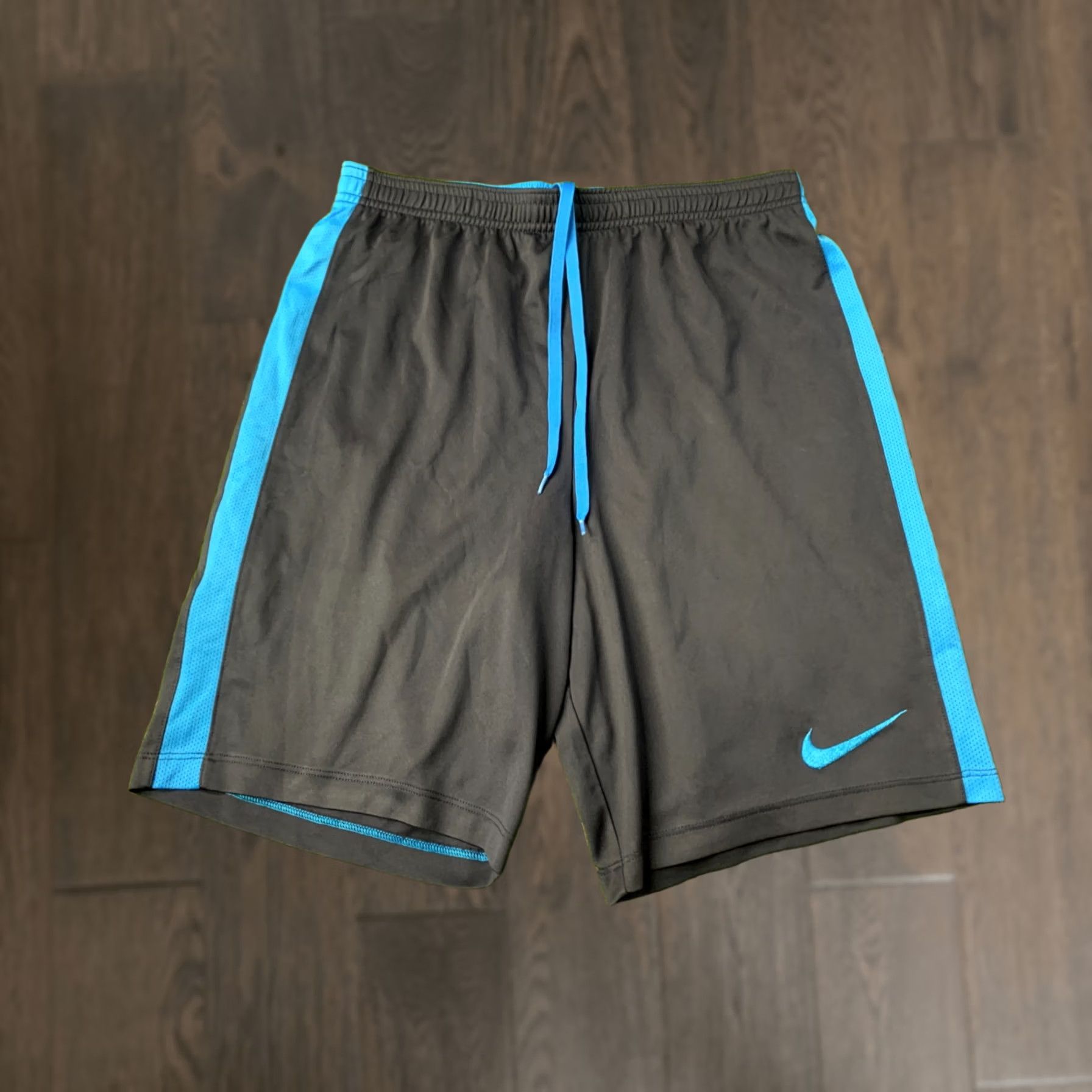 Nike Nike Dri-Fit Academy Original 2018 Men Training Football Shorts M Blue Nike Dri-Fit Academy Short Men M Blue Football Training 2018 Size US 31 - 1 Thumbnail