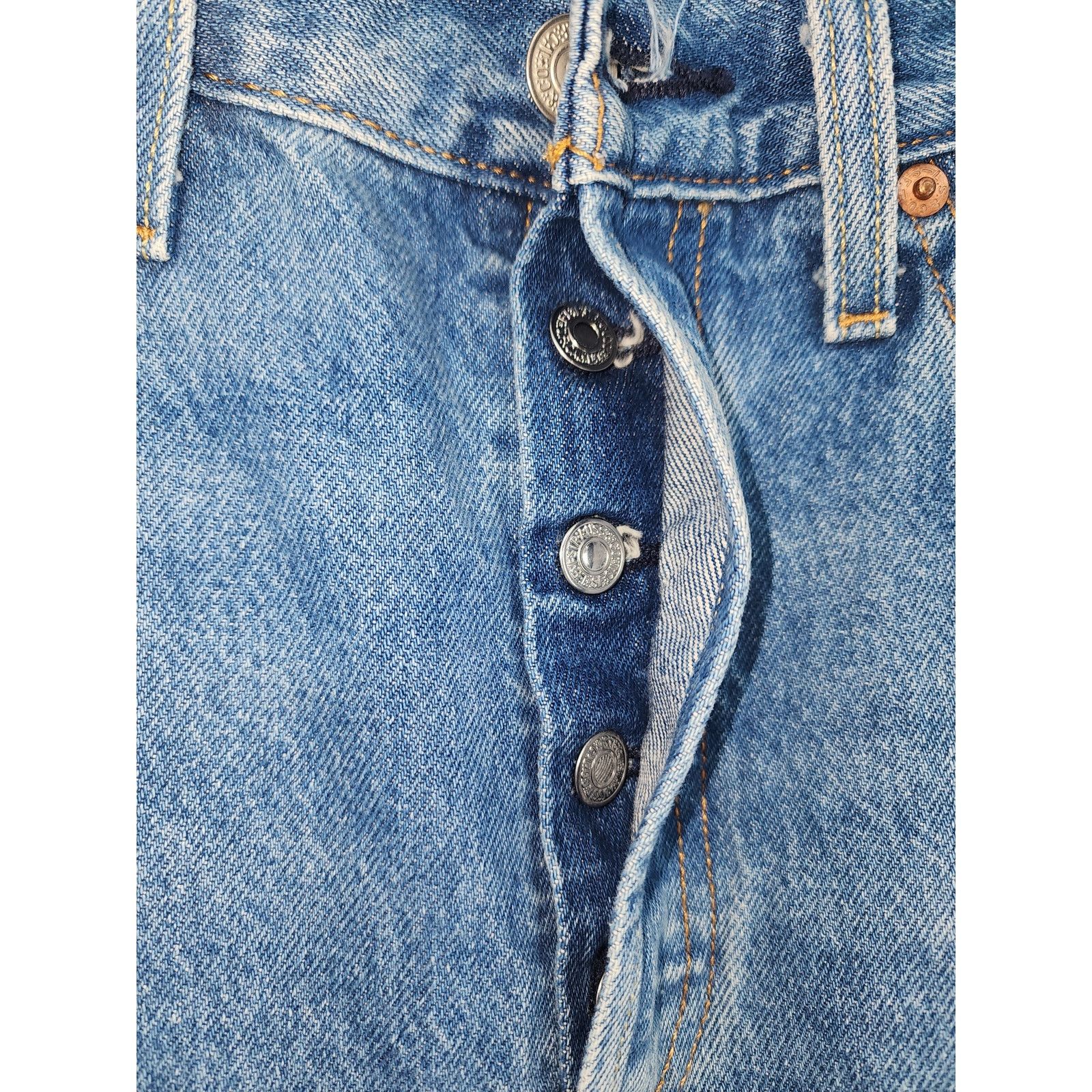Levi's Levi's Distressed Button Fly Blue Jeans Men’s Size 30x30 Size US 30 / EU 46 - 6 Thumbnail