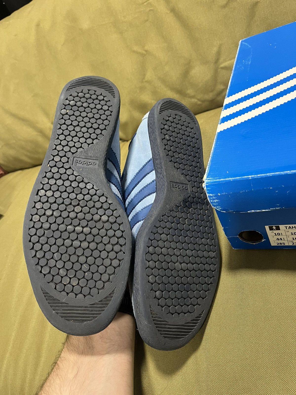 Adidas Adidas Tahiti 2015 rare Size US 10.5 / EU 43-44 - 4 Thumbnail