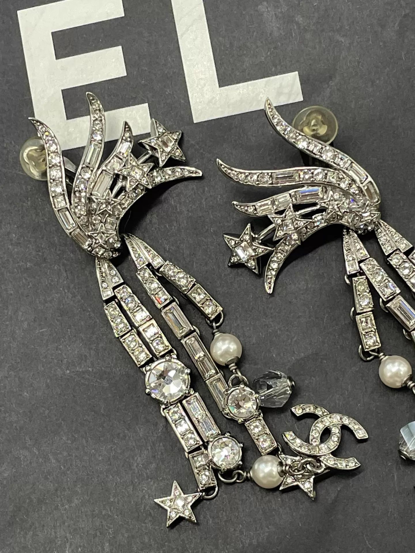 Chanel Chanel Comet Rhinestone Tassel Clip-On Earrings Size ONE SIZE - 4 Thumbnail