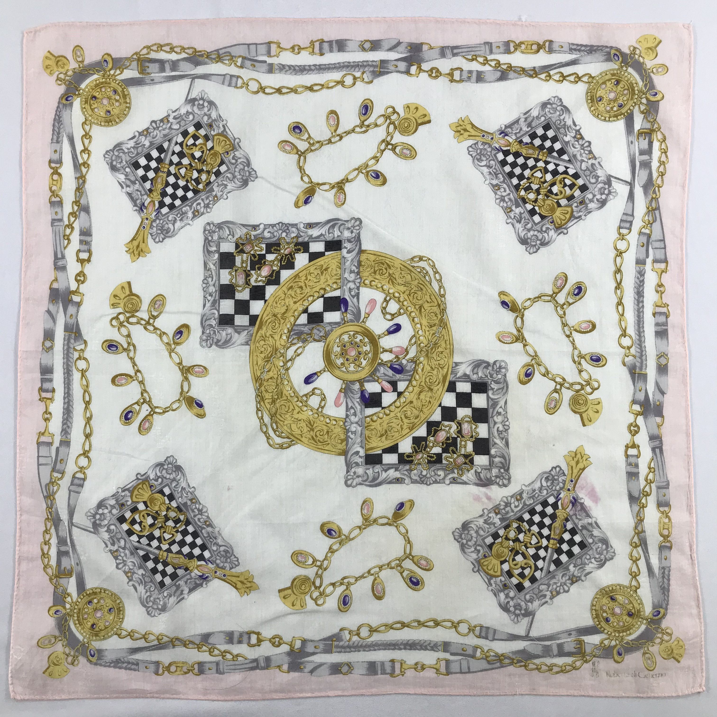 Roberta di Camerino × Vintage Roberta Di Camerino Bandana /Handkerchief/Neckerchief -S2305 Size ONE SIZE - 1 Thumbnail