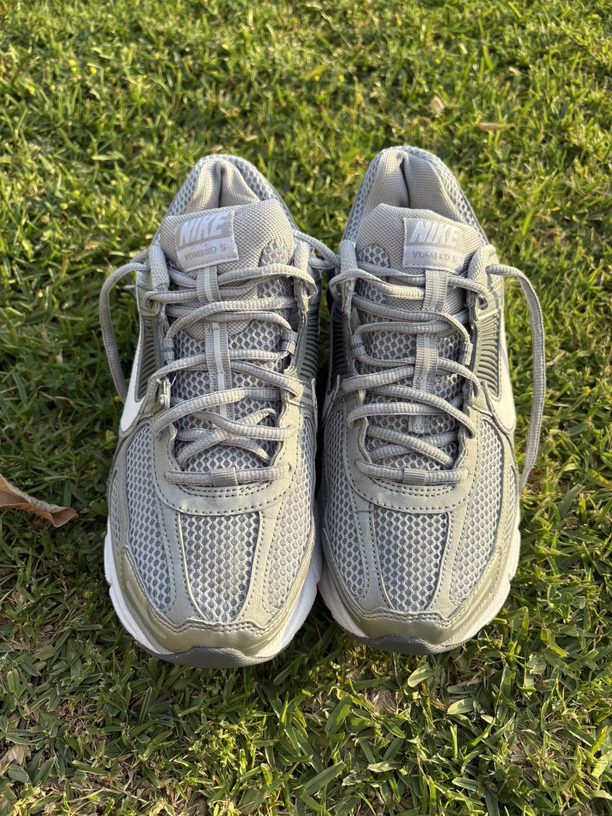 Nike × Sneakersnstuff nike vomero 5 Size US 8 / EU 41 - 3 Thumbnail
