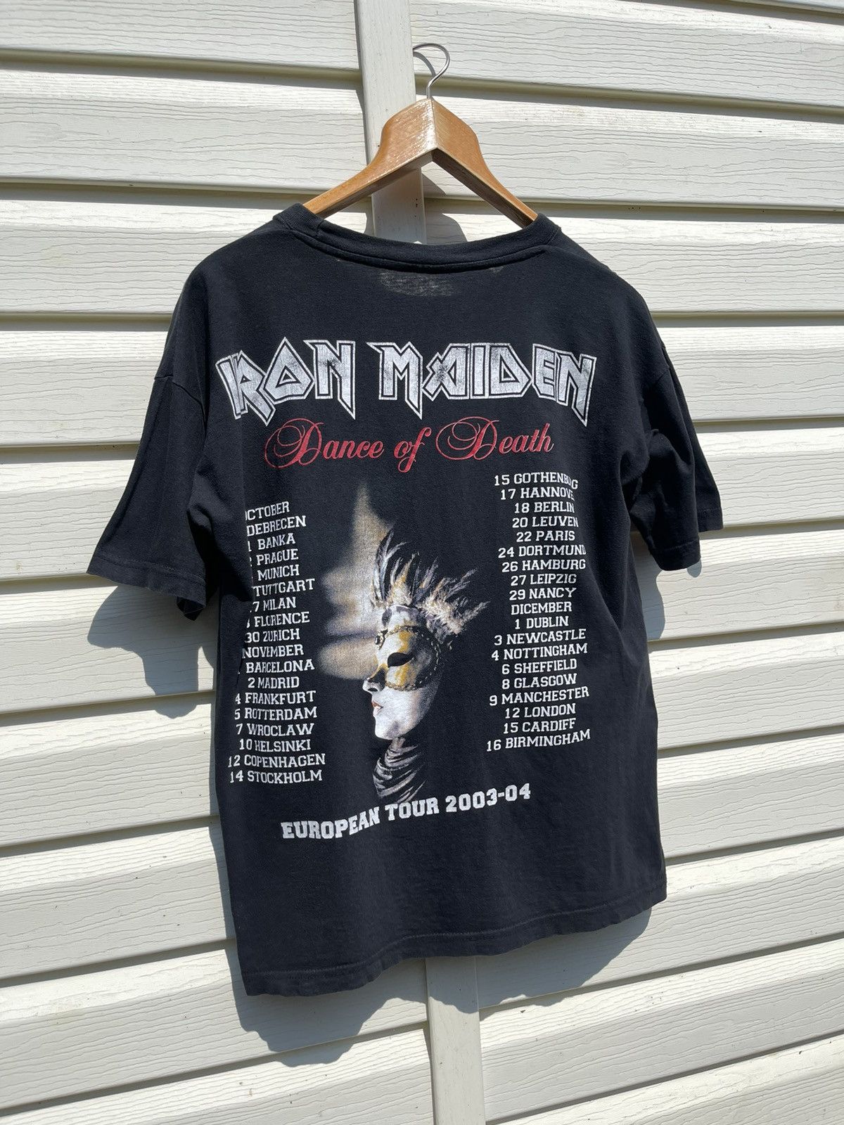 Band Tees Iron Maiden Dance of Death Vintage Y2k Boxy Tour Tee Size US L / EU 52-54 / 3 - 3 Thumbnail