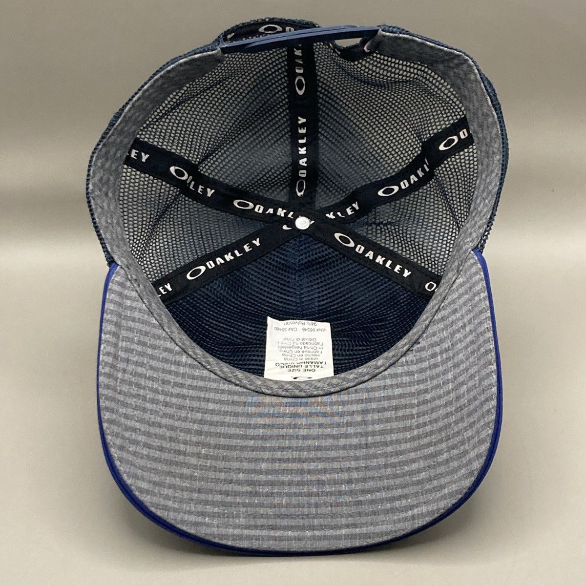 Oakley Rare OAKLEY TINCAN FLAG HAWAII Blue MEN'S HAT CAP Trucker Size ONE SIZE - 4 Thumbnail