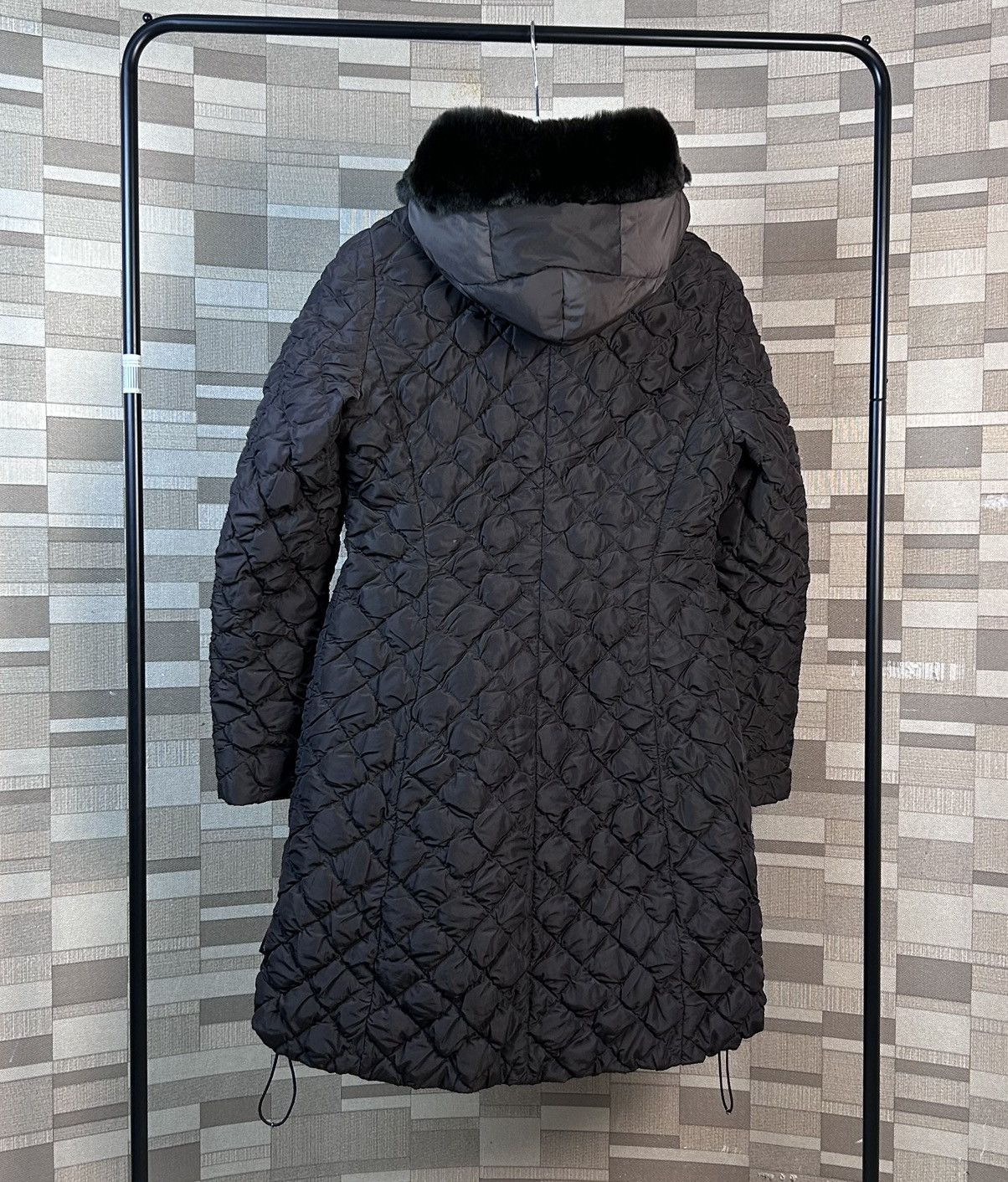 Moncler Moncler CACTIER GIUBBOTTO Down Coat Size M / US 6-8 / IT 42-44 - 2 Thumbnail