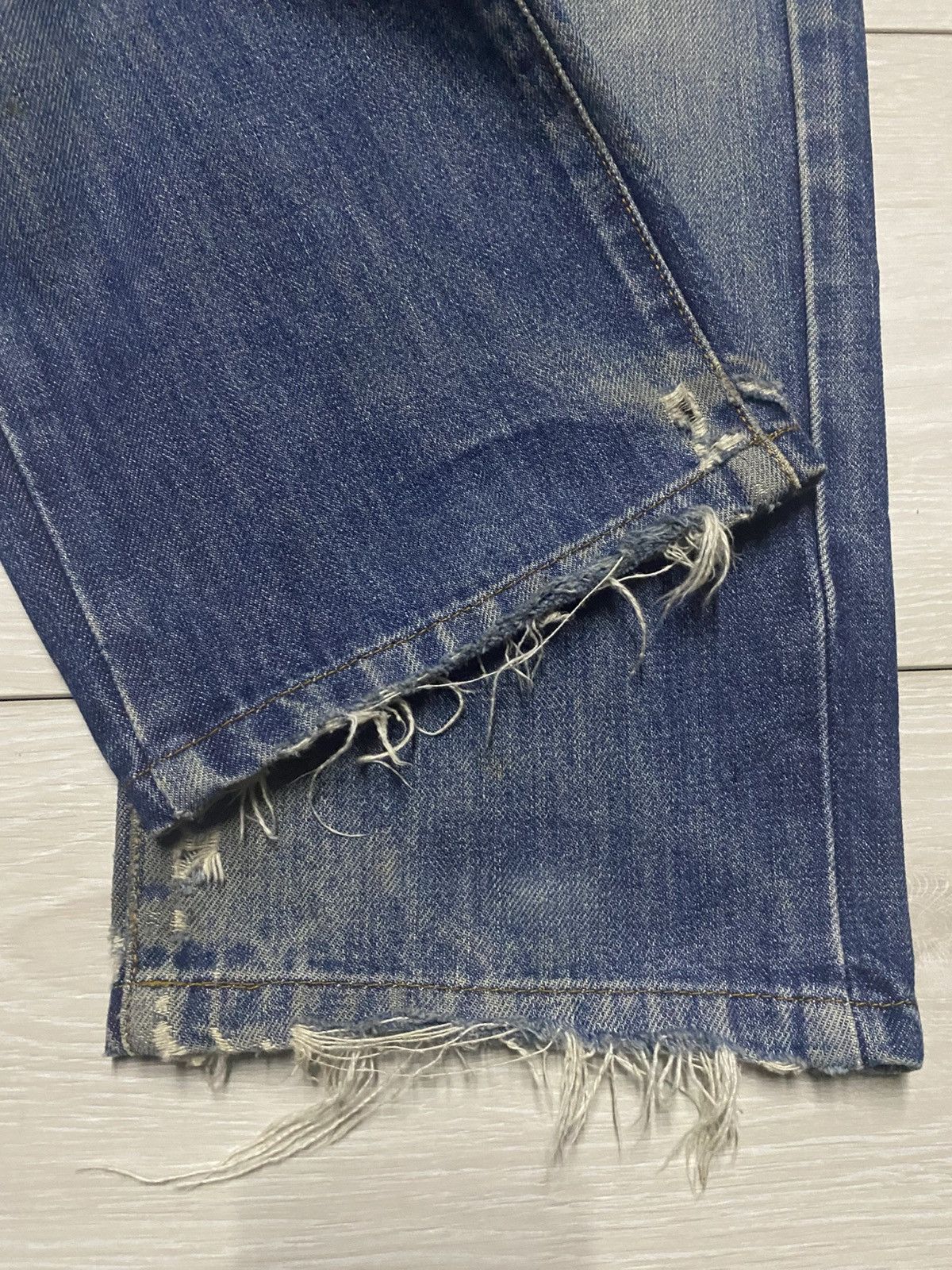 Japanese Brand Vintage Cox Casual Clothing Mud Wash Distressed Loose Jeans Size US 30 / EU 46 - 13 Thumbnail