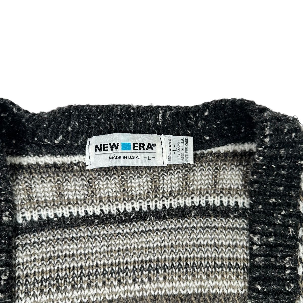 New Era Vintage New Era Sweater Patterned Cardigan Button Up 90s Size US L / EU 52-54 / 3 - 2 Thumbnail