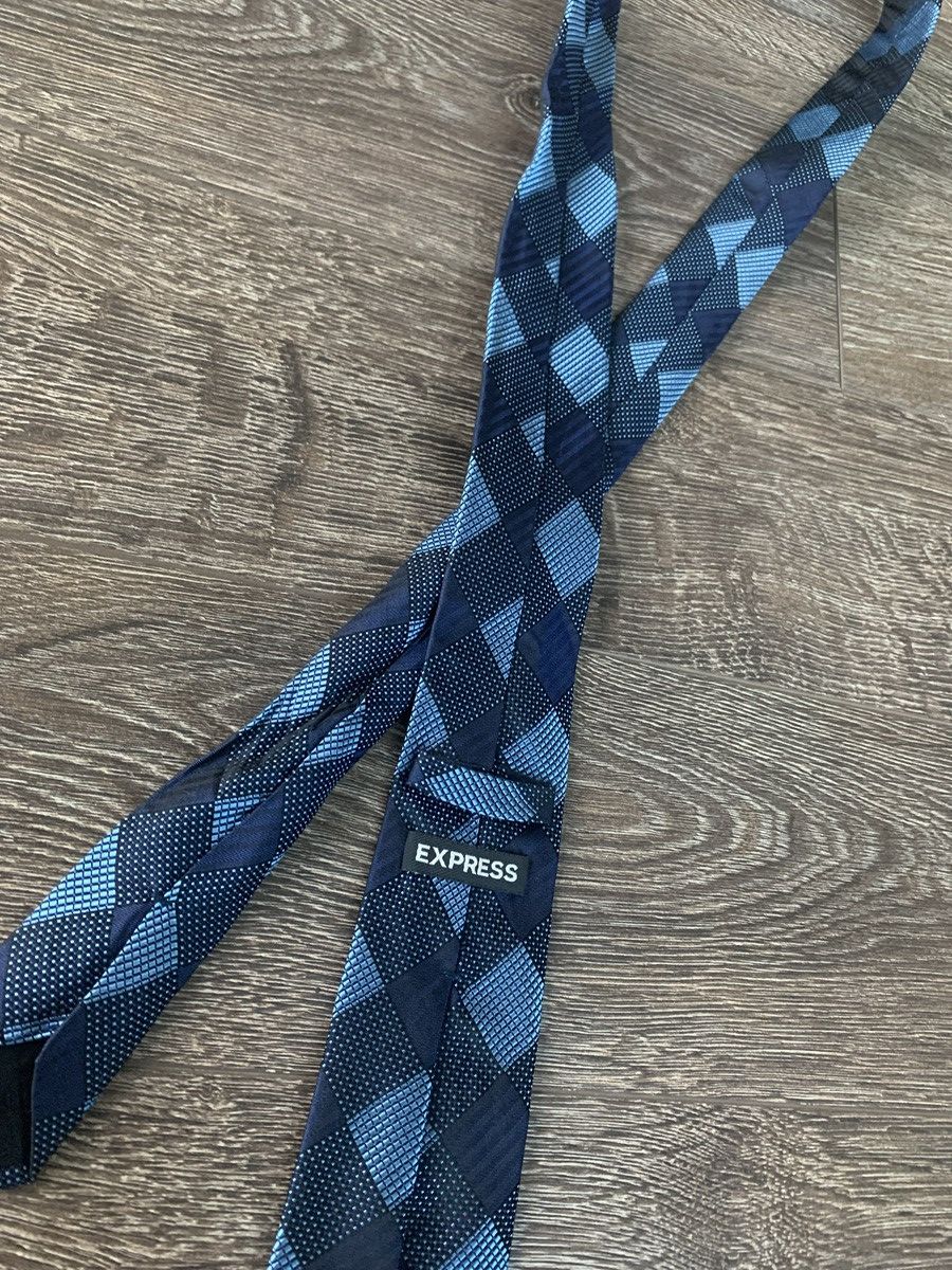 Express Express Tie in Blue Size ONE SIZE - 3 Thumbnail