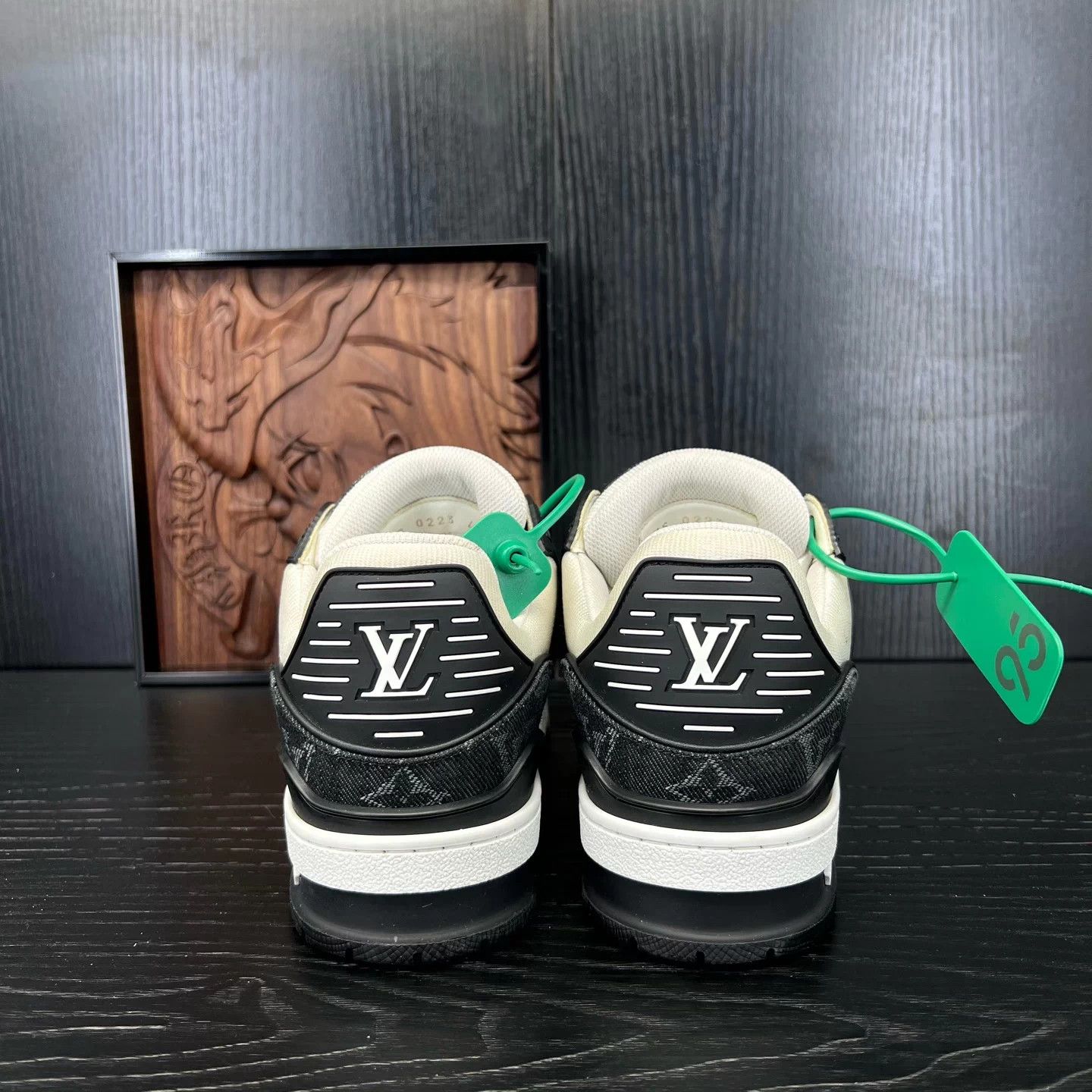 Louis Vuitton LV Trainer Black & White Denim Size S / US 4 / IT 40 - 7 Thumbnail