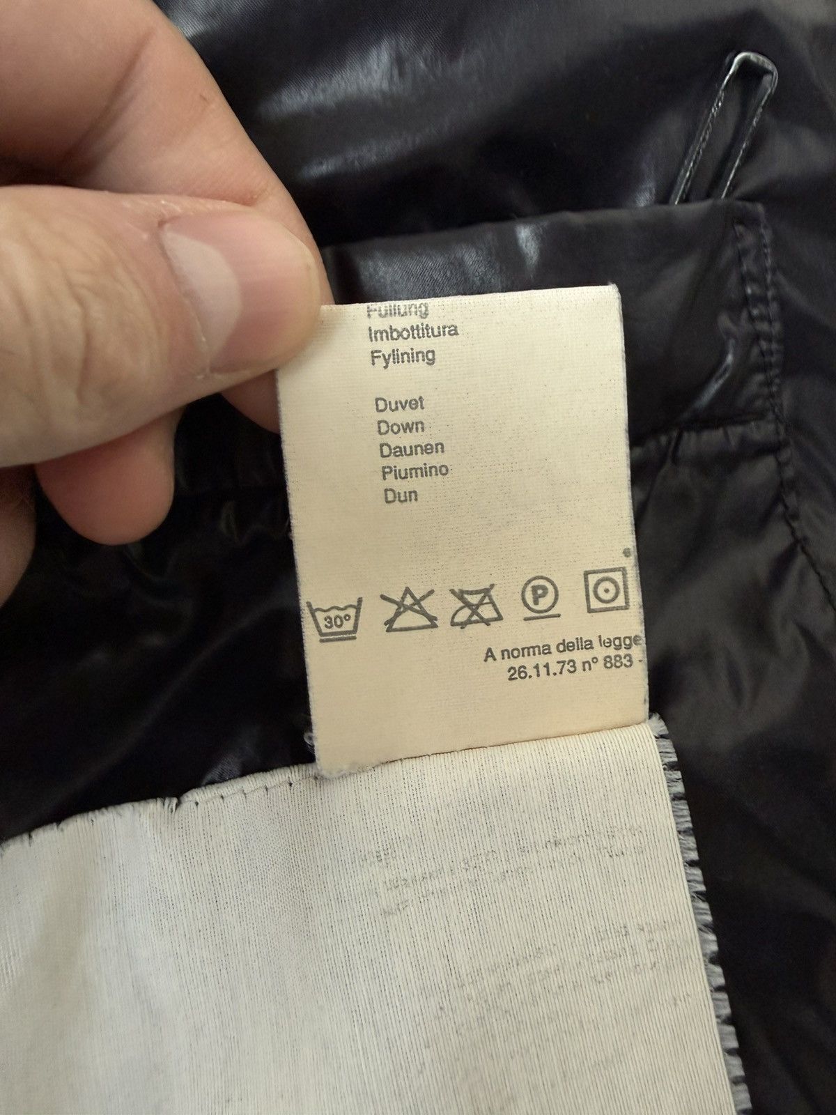 Moncler Vintage 90s Moncler Grenoble Black Puffer Jacket Size US L / EU 52-54 / 3 - 15 Thumbnail