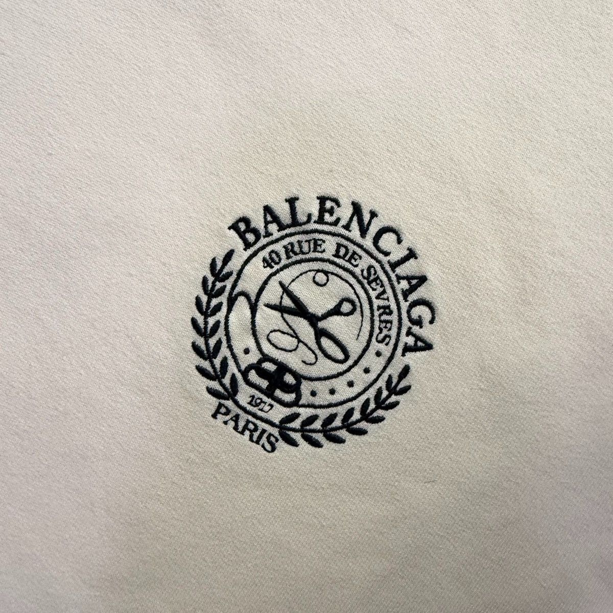 Balenciaga Balenciaga logo-print cotton-jersey hoodie Size US S / EU 44-46 / 1 - 4 Thumbnail