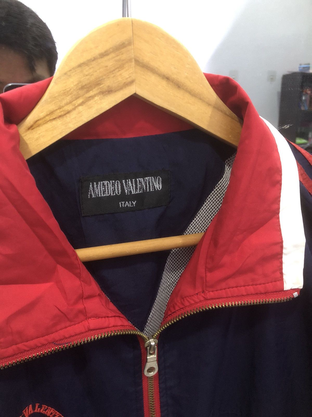 Japanese Brand × Vintage Amedeo valentino italy windbreaker Size US L / EU 52-54 / 3 - 5 Thumbnail
