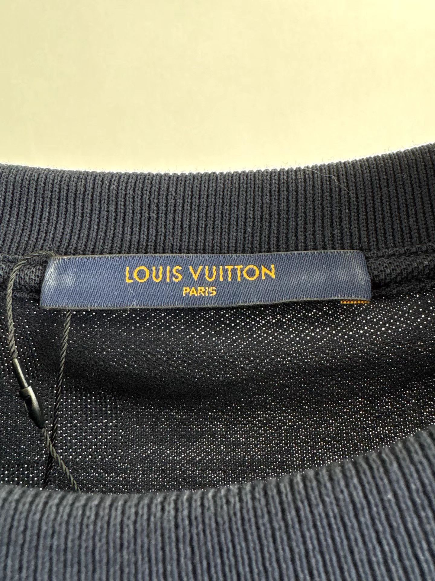 Louis Vuitton LOUIS VUITTON Checkerboard Logo Short Sleeve K1 Size US XL / EU 56 / 4 - 3 Thumbnail
