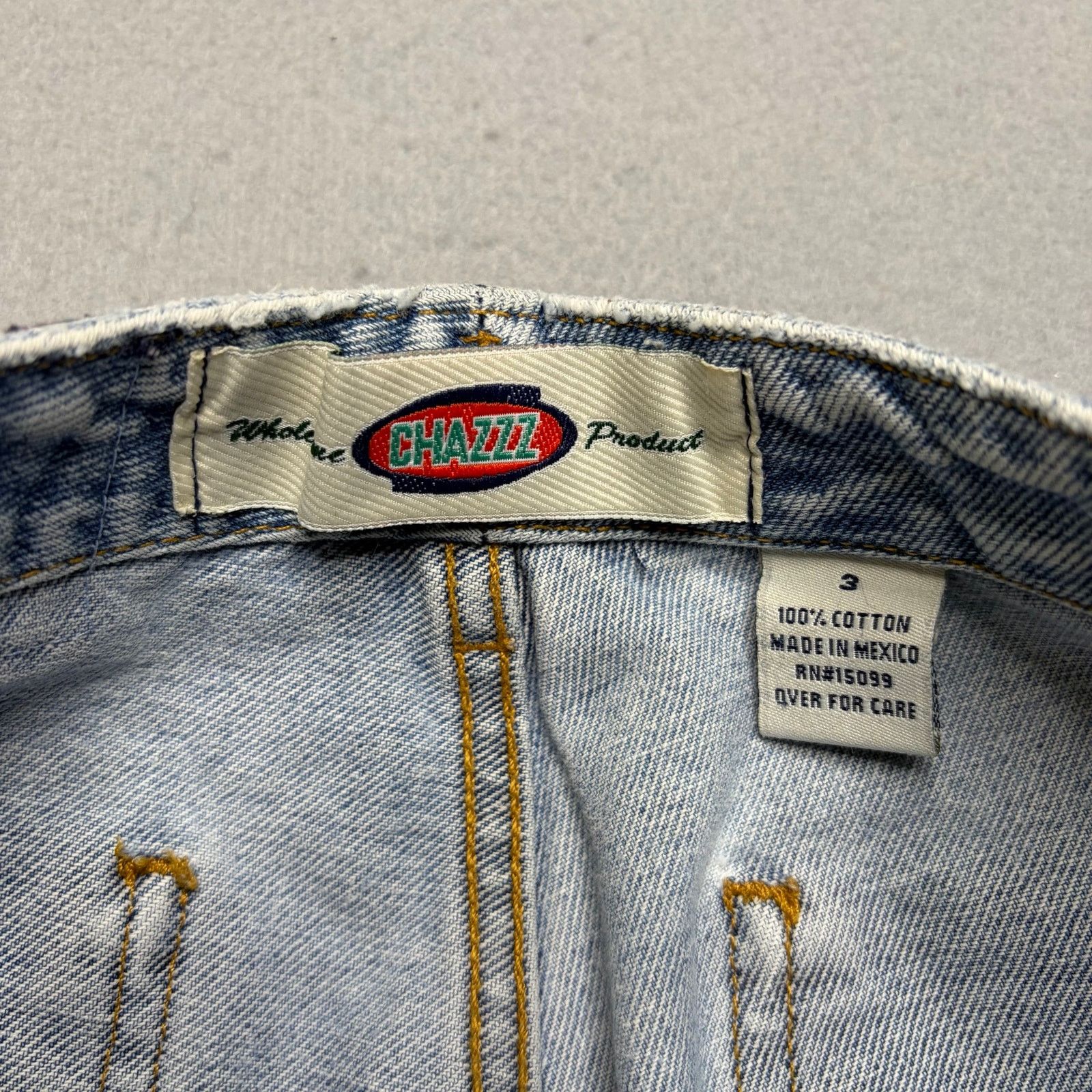 Vintage Vintage CHAZZZ Denim Carpenter Shorts Women’s Size 3 Y2K Size 27" / US 4 / IT 40 - 2 Thumbnail