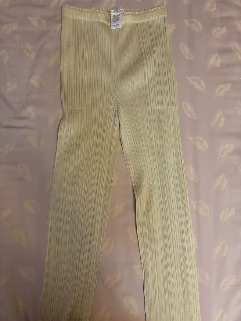 Issey Miyake issey miyake size:4 Yellow pleated pants Size 42" / US 20 - 1 Thumbnail
