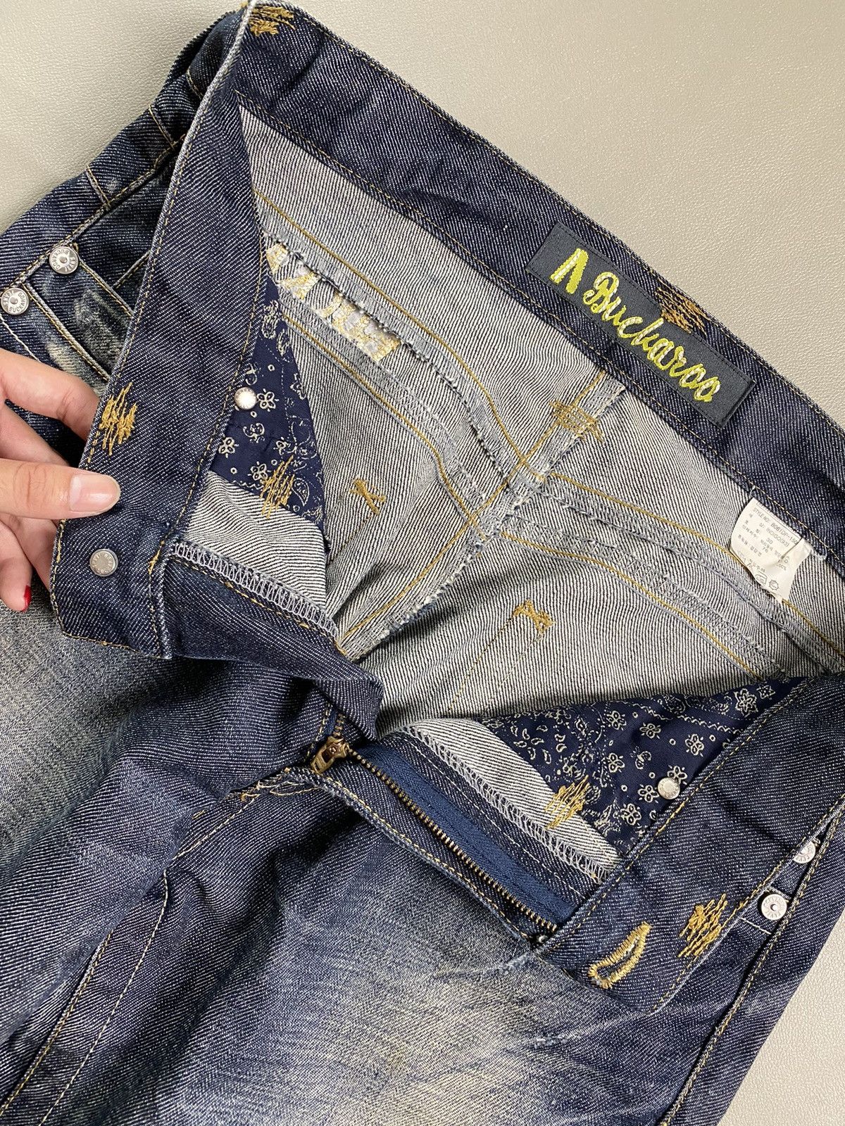 If Six Was Nine × Japanese Brand × Le Grande Bleu (L.G.B.) 2000s Buckaroo Mudwash Baggy Jeans Size US 32 / EU 48 - 7 Thumbnail