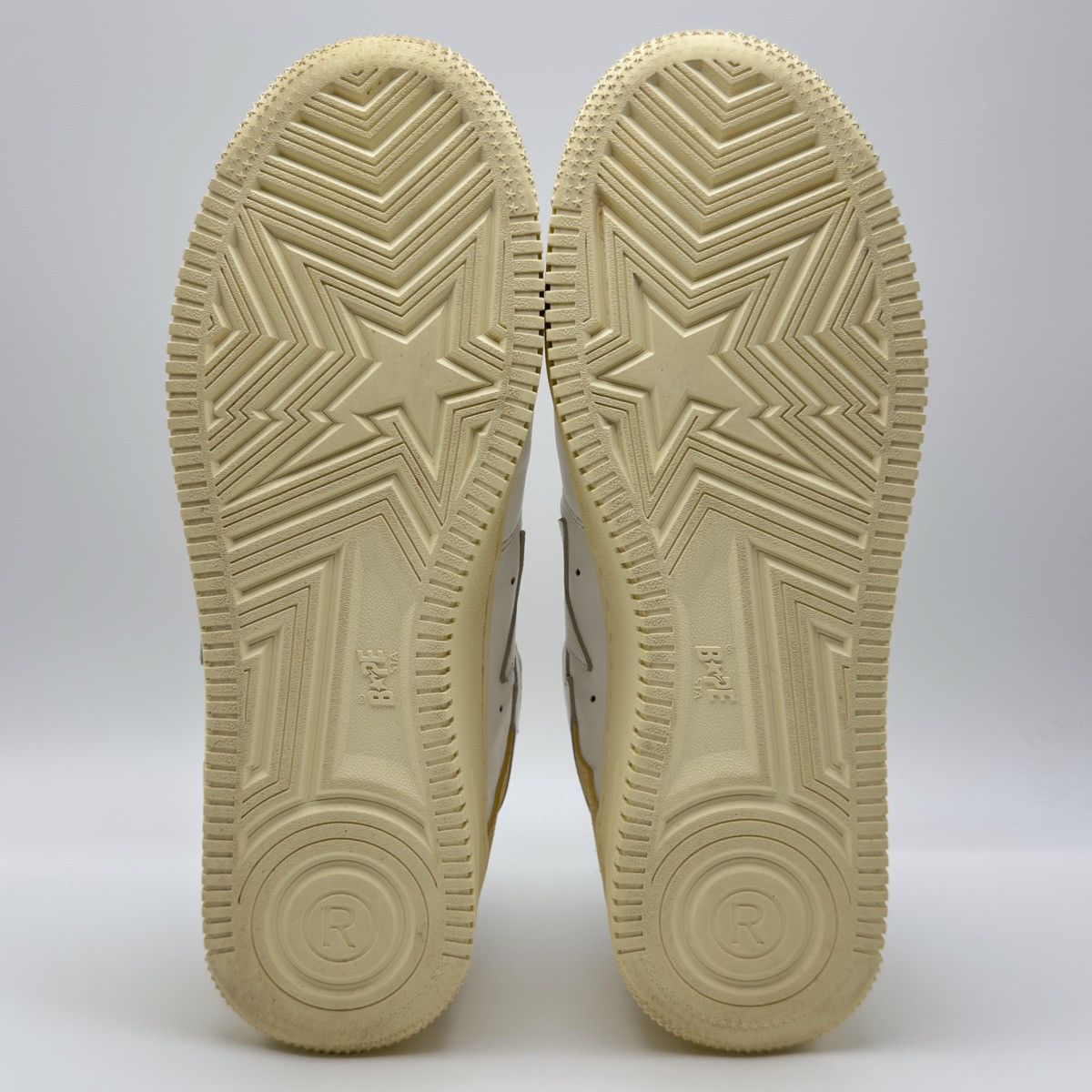 Bape A Bathing Ape Bapesta Suede Heel White 2021 Size US 9.5 / EU 42-43 - 11 Thumbnail