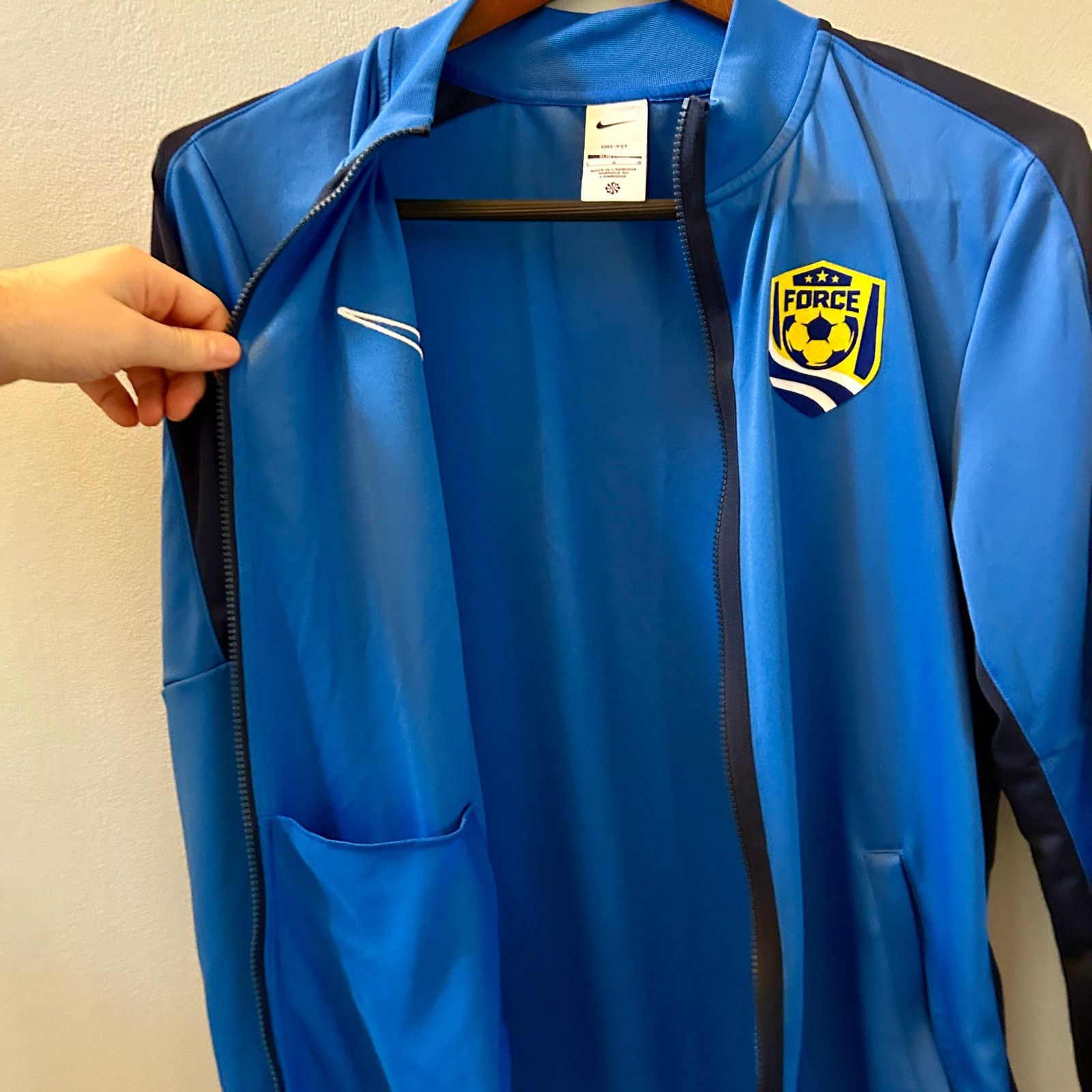 Nike Nike Dri-FIT Slim Fit Track Jacket Blue Full Zip Large Size US L / EU 52-54 / 3 - 9 Thumbnail