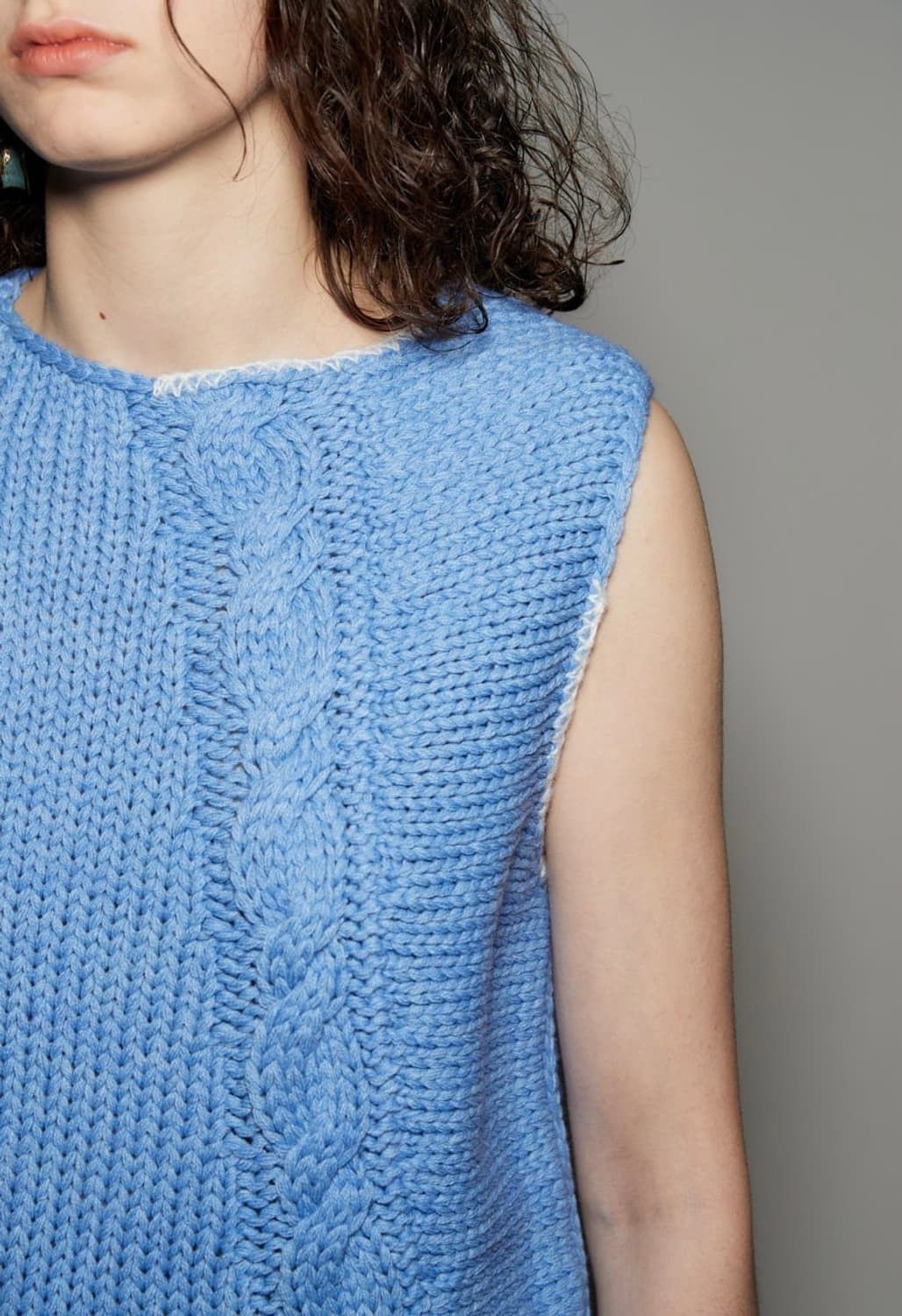 Andersson Bell AW2020 Andersson Bell hand knitted sleeveless knit pullover Size S / US 4 / IT 40 - 3 Thumbnail