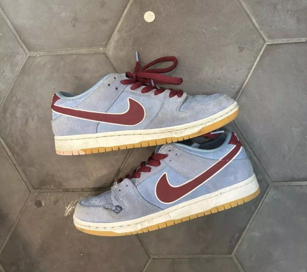 Nike Nike SB Dunk Low Premium Philadelphia Phillies Size US 7 / EU 40 - 1 Thumbnail