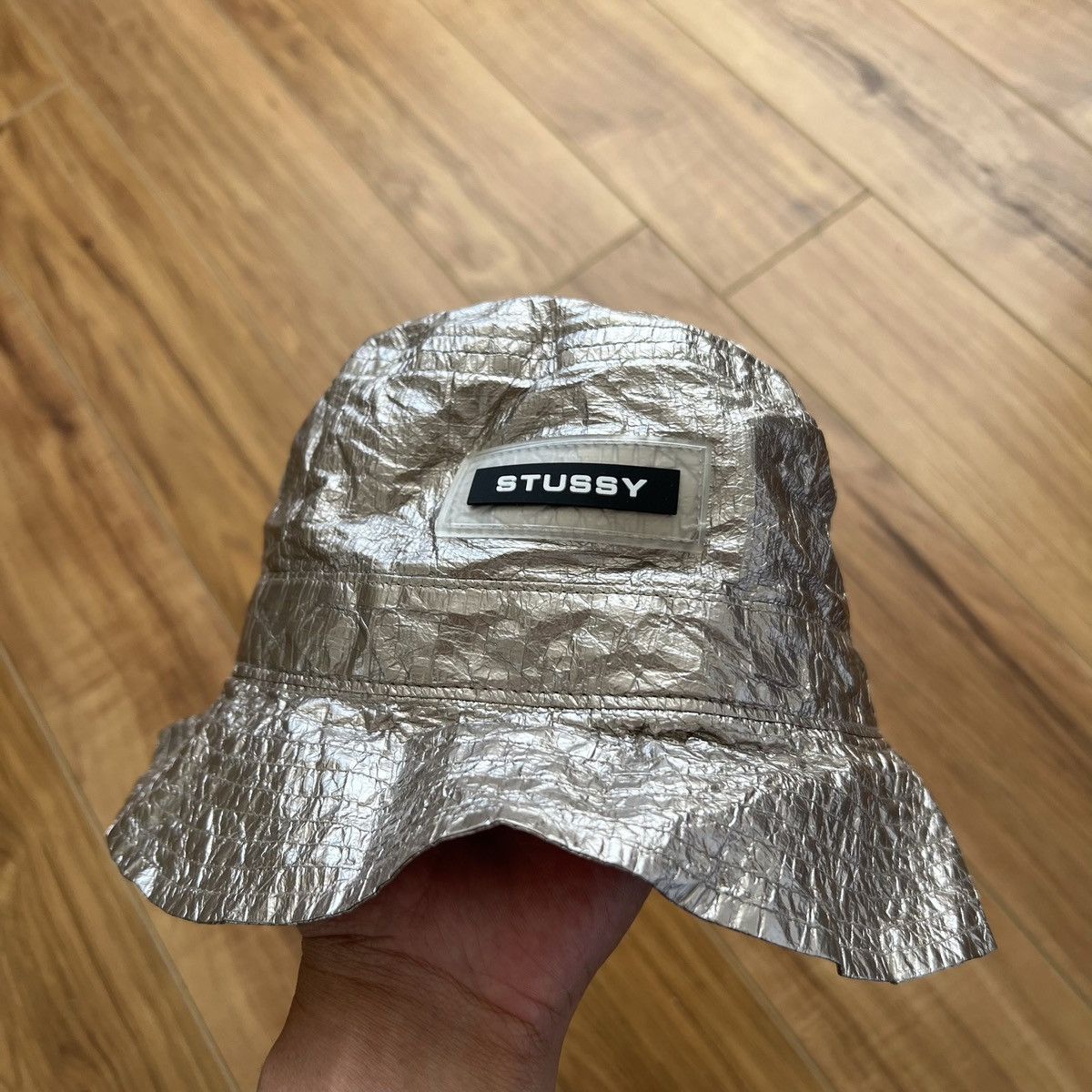 Stussy vera 2024 bucket hat