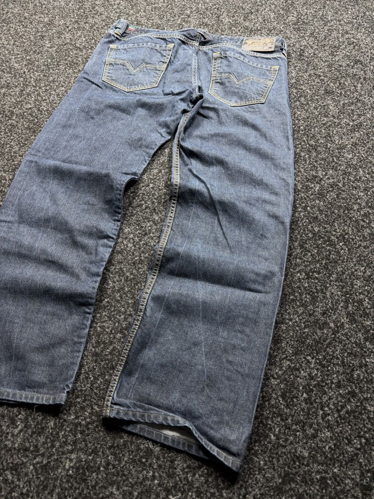Diesel Luxury 00s Diesel Larkee Regular Straight Denim Retro Jeans Size US 36 / EU 52 - 12 Thumbnail