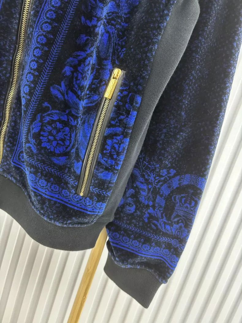Versace Versace Velvet coat Size US S / EU 44-46 / 1 - 5 Thumbnail