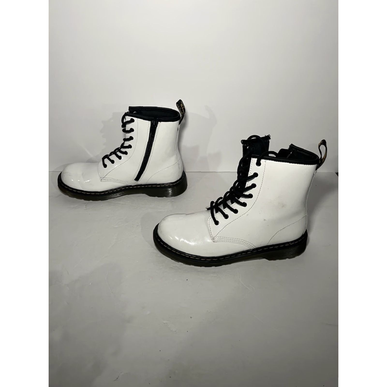 Dr. Martens Dr. Martens Combat Boots 1460Y Lace Up White Leather Mid-Calf US 7 Womens Mens Size 7 Size US 7 / IT 37 - 3 Thumbnail