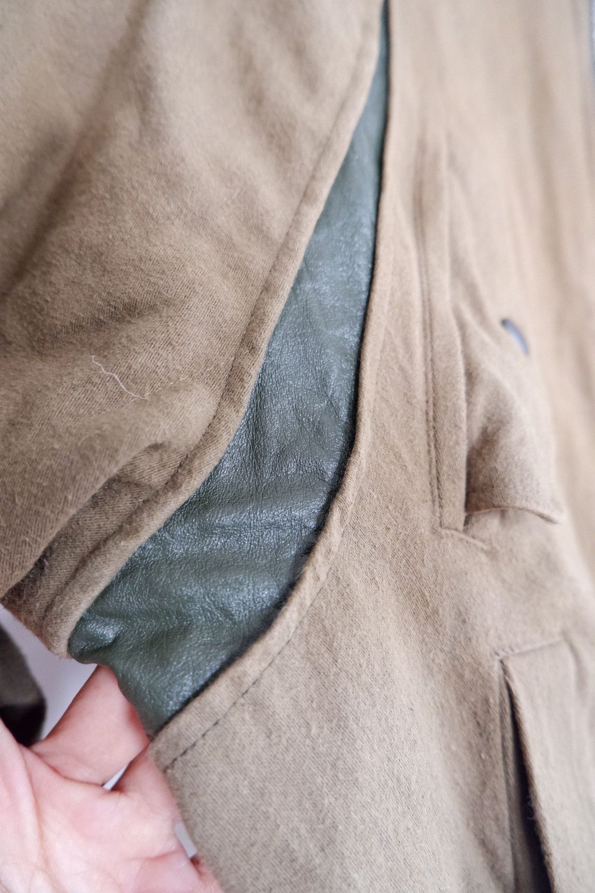 Issey Miyake Vintage 80s Paneled Leather Bomber Jacket Size US M / EU 48-50 / 2 - 6 Thumbnail