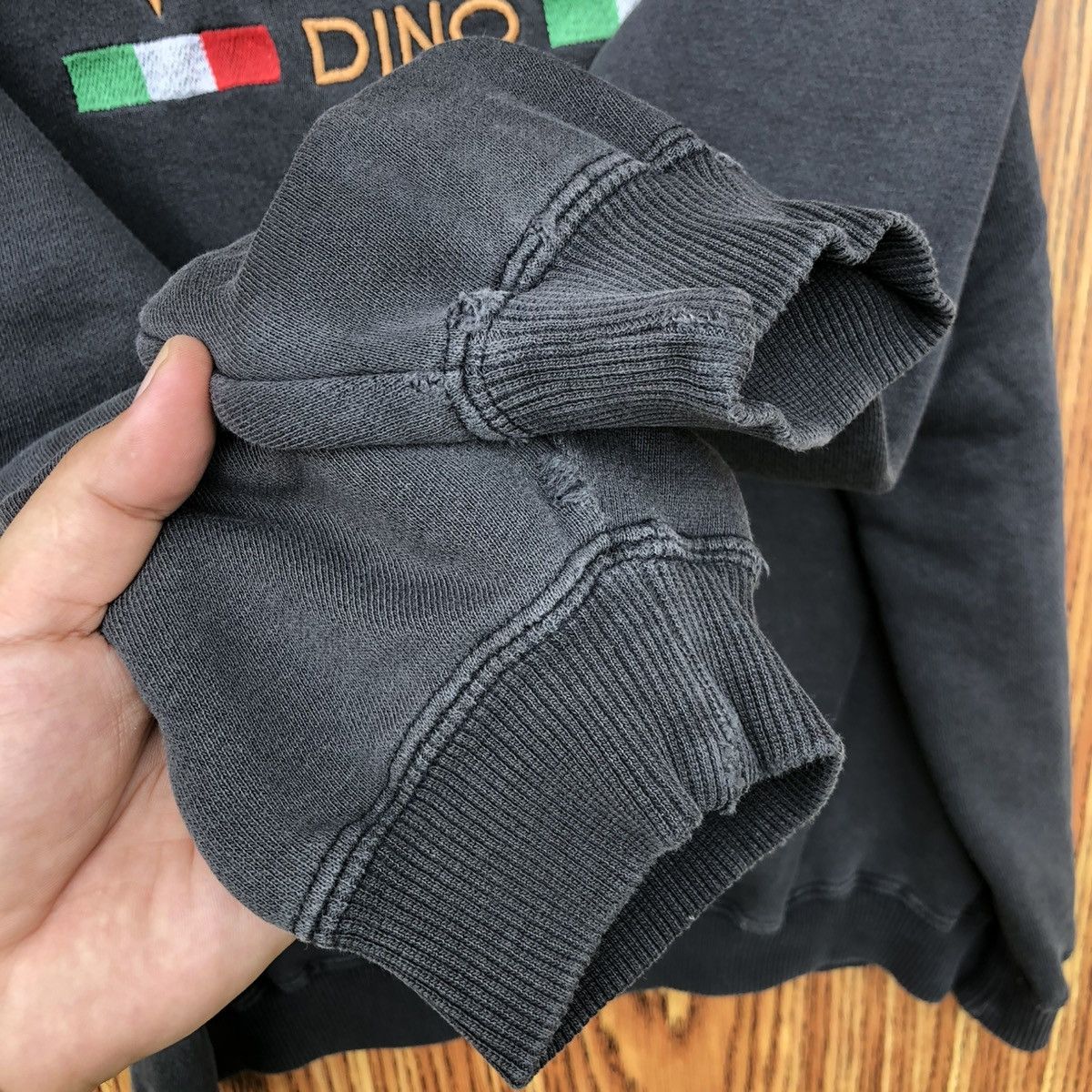 Other Vintage Dino Valentino Sweatshirt Japanese Brand Pullover Size US L / EU 52-54 / 3 - 8 Thumbnail