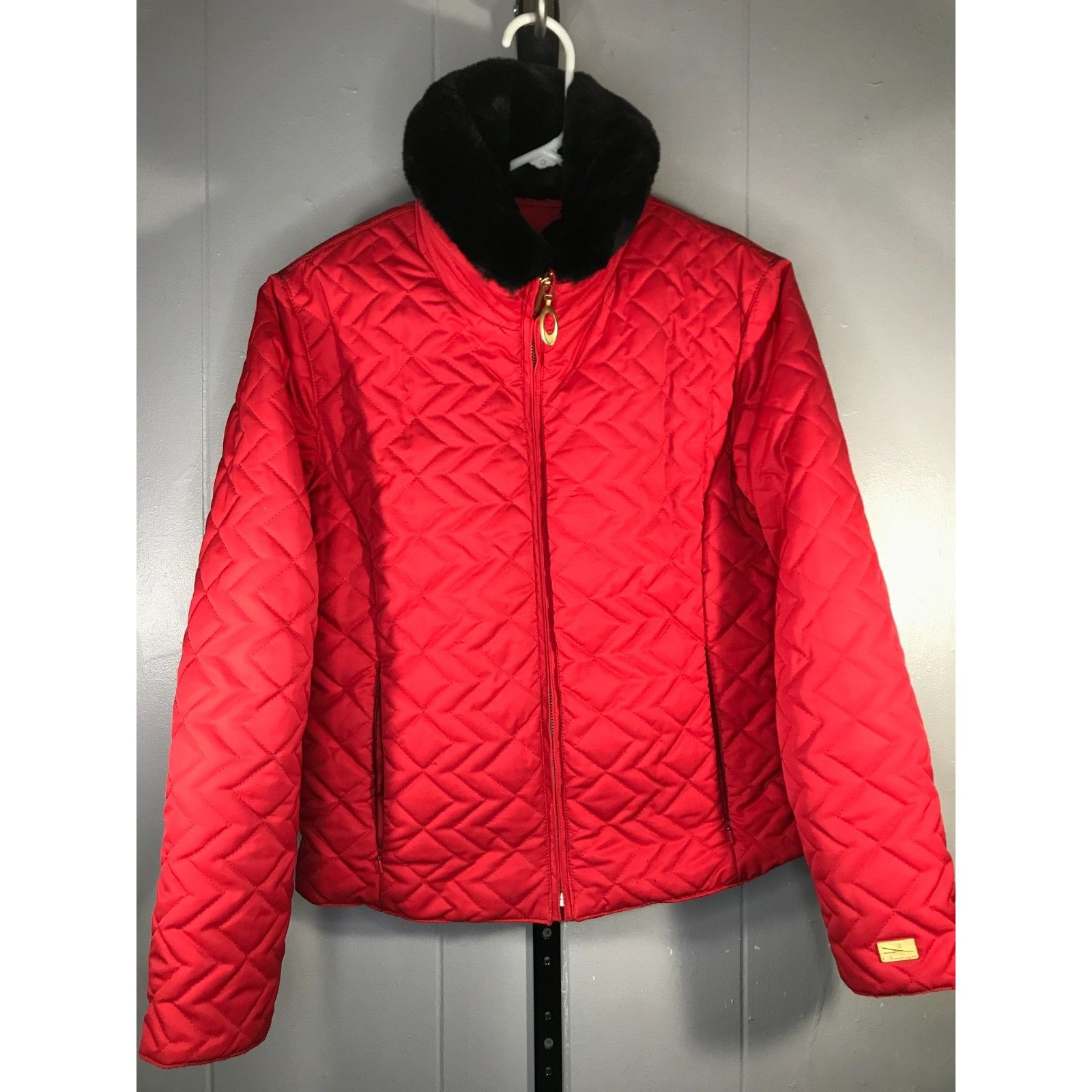 Obermeyer Obermeyer Women's Zermatt Red Quilted Winter Insulated Ski J Size S / US 4 / IT 40 - 1 Thumbnail
