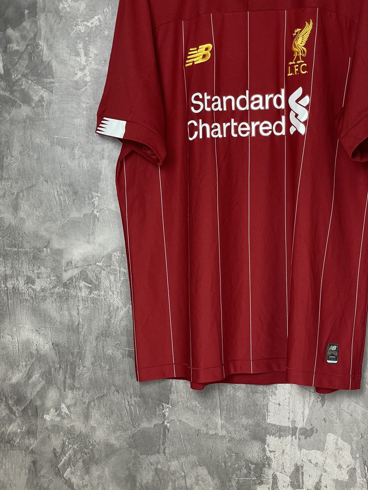 New Balance ⚽️Vintage New Balance Liverpool t shirt Standard Chartered Size US XL / EU 56 / 4 - 5 Thumbnail