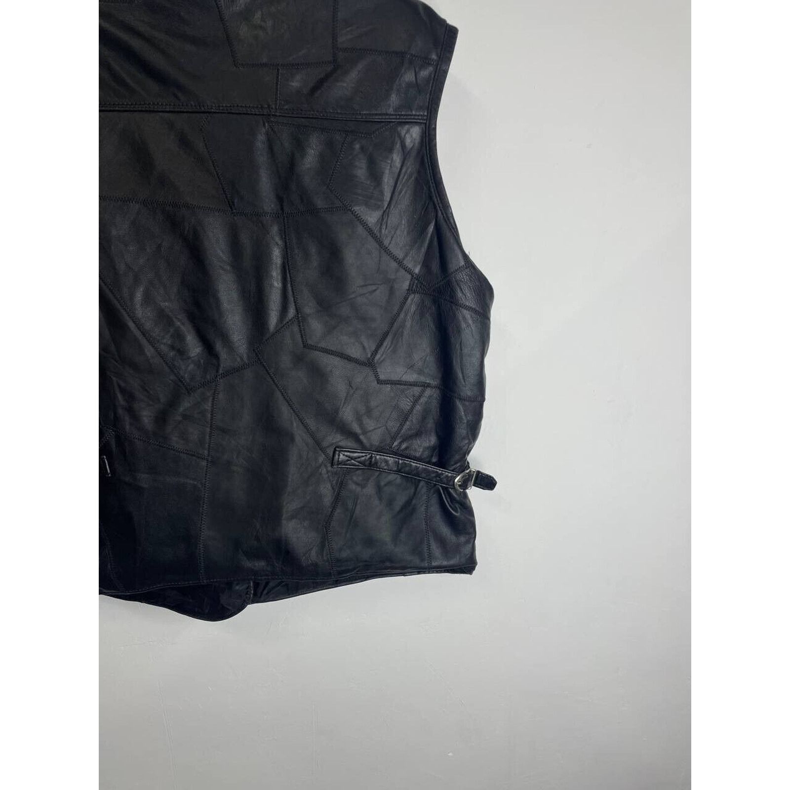 Vintage Vintage Black Leather Utility Biker Vest Multi-Pocket XL Size US XL / EU 56 / 4 - 4 Thumbnail