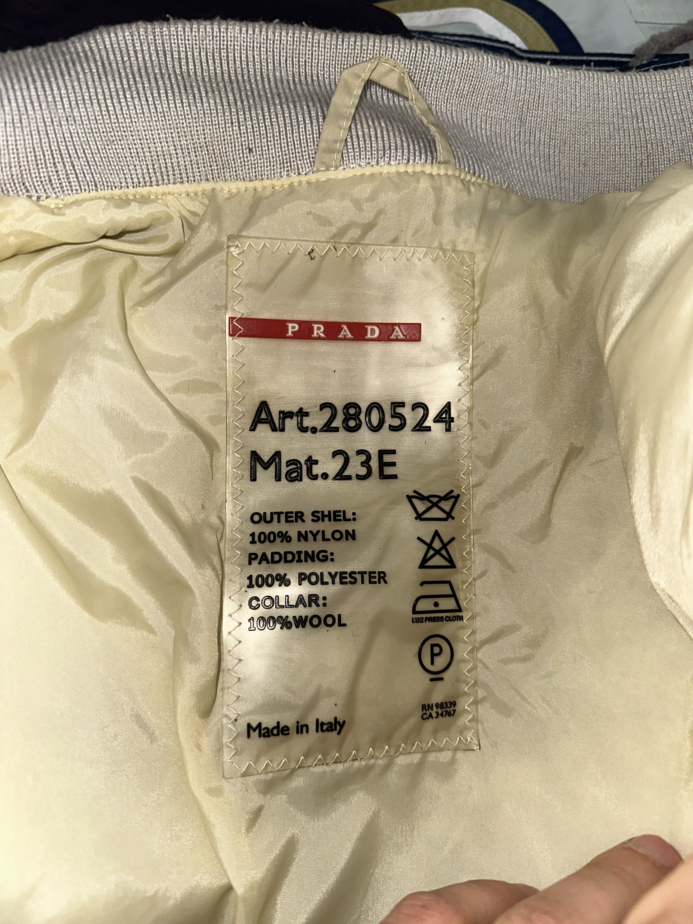 Prada Prada Milano Men Bomber Light Inside Jacket Size 50 It M Size US M / EU 48-50 / 2 - 15 Thumbnail