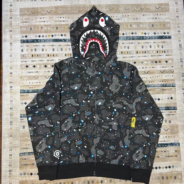 Bape on sale hoodie space