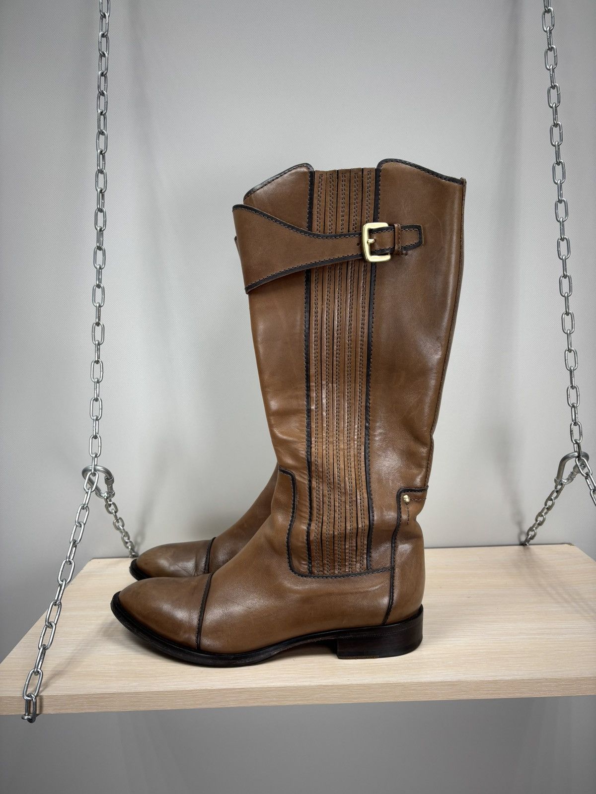 Hugo Boss Womens leather boots Hugo Boss Size 39 1/2 Color Brown Size US 9.5 / IT 39.5 - 6 Thumbnail