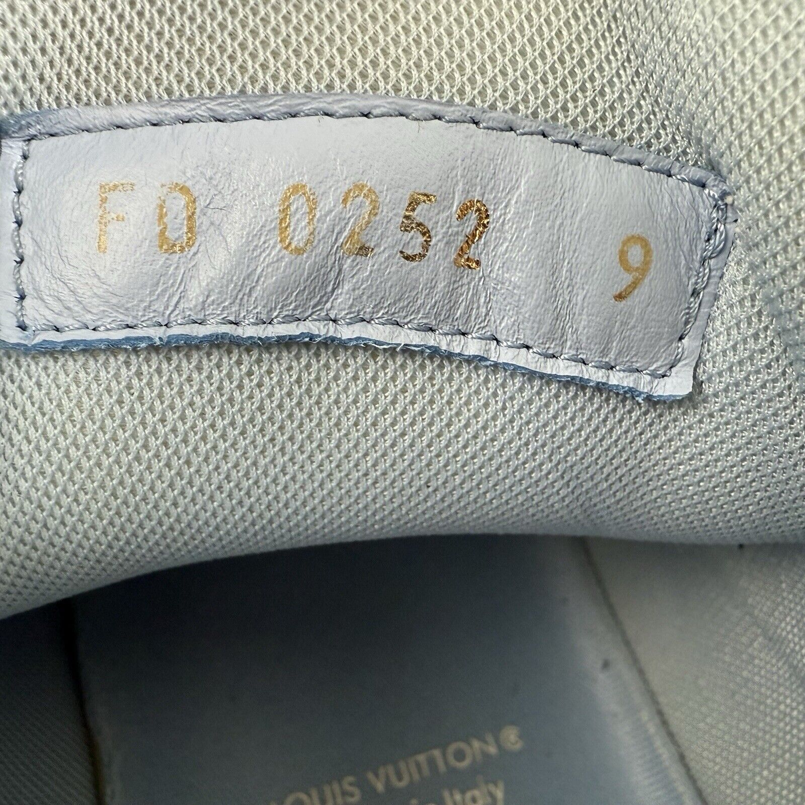 Louis Vuitton Louis Vuitton LV Trainer Sneakers Baby Blue Size 9 US Size US 9 / EU 42 - 8 Thumbnail