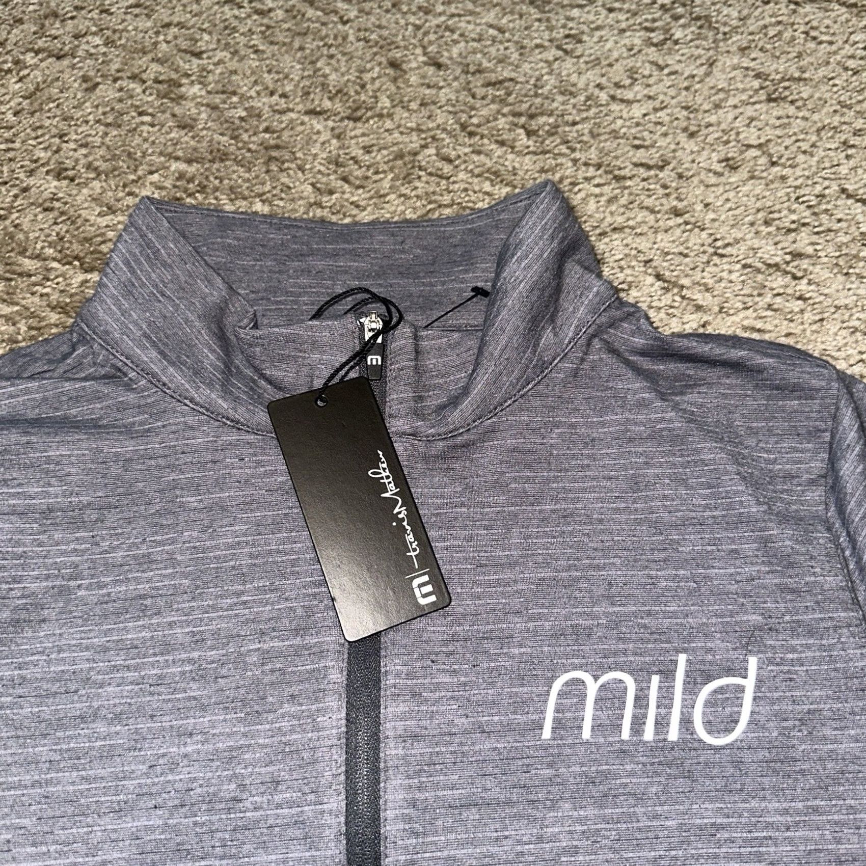 TravisMathew Travis Matthew Womens Small Performance Breathable 1/4 Zip Gray Sweater Size L / US 10 / IT 46 - 4 Thumbnail