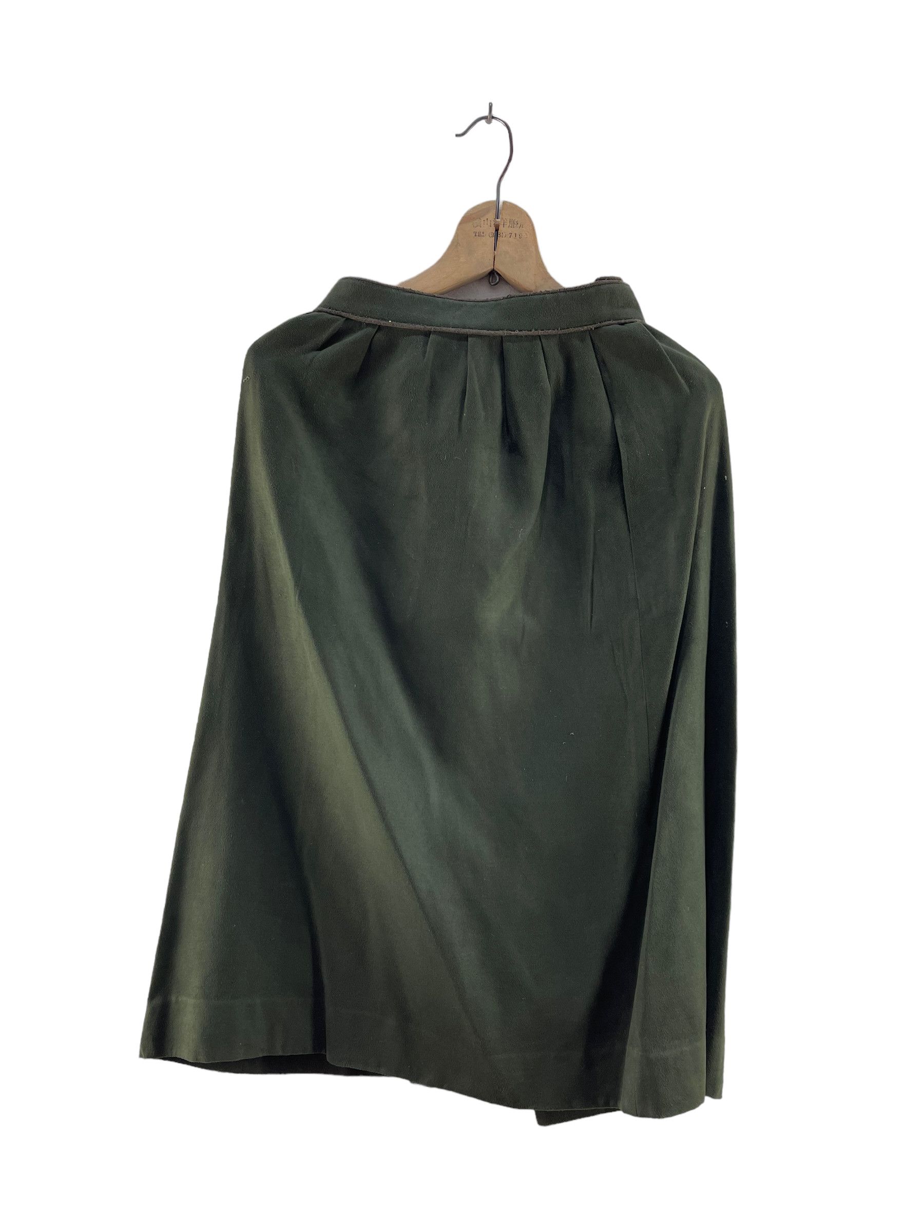 Yves Saint Laurent Vintage Green Yves Saint Laurent Midi Skirt Size 24" / US 00 / IT 34 - 2 Thumbnail