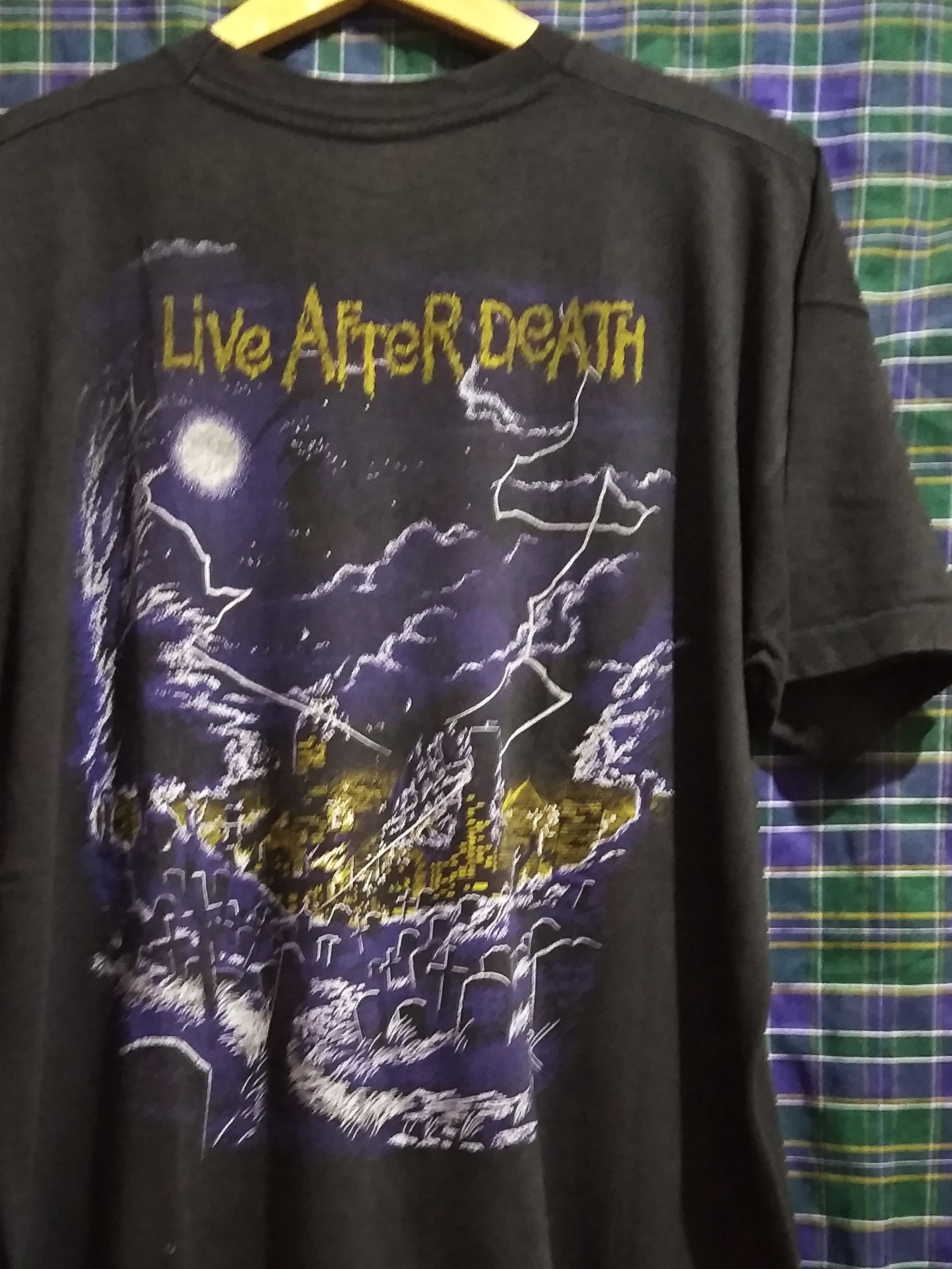 Band Tees Sick Grail 🔥 very rare 80s Iron Maiden Live After Death Size US XL / EU 56 / 4 - 13 Thumbnail