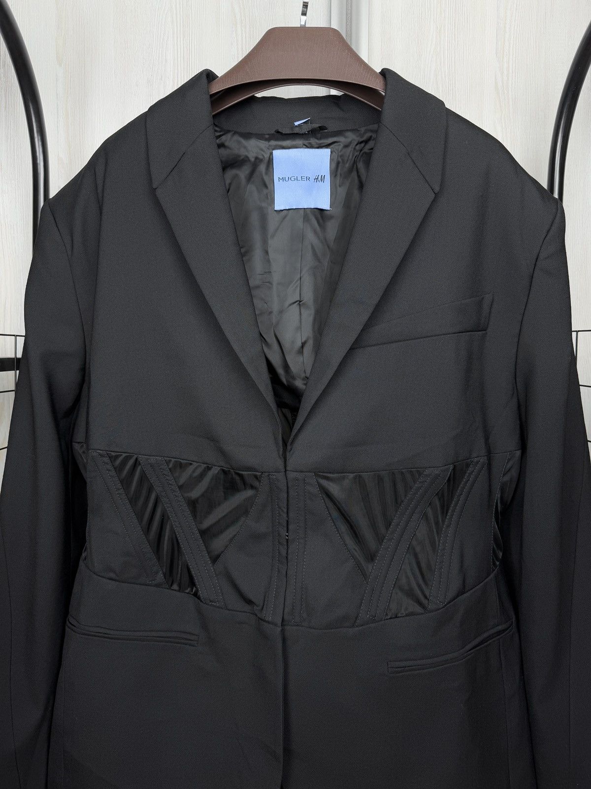 H&M × Mugler Mugler x H&M Corset-Style Wool Jacket Blazer size XXL 54 Size XXL / US 16-18 / IT 52-54 - 3 Thumbnail