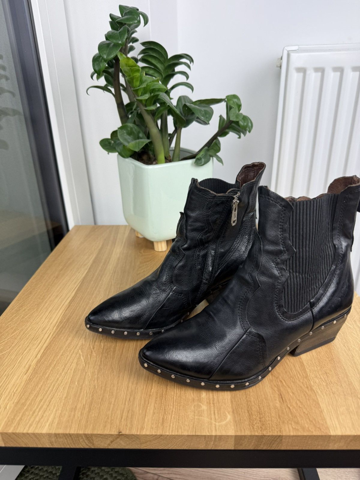A.S.98 A.S 98 Calfskin Leather Women’s Boots Size 36 Size US 6 / IT 36 - 4 Thumbnail