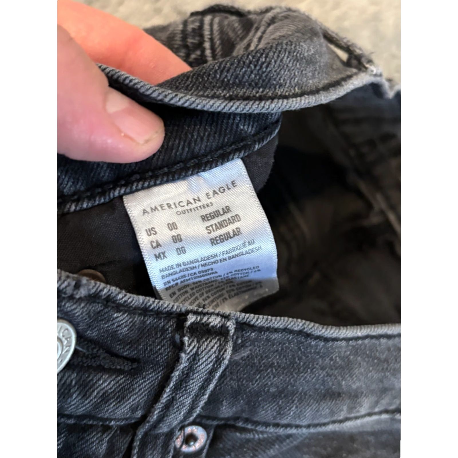 American Eagle Outfitters VINTAGE American Eagle Jeans Womens 00R Faded Black 90s Bootcut Distressed Stretch Denim Size 24" / US 00 / IT 34 - 4 Thumbnail