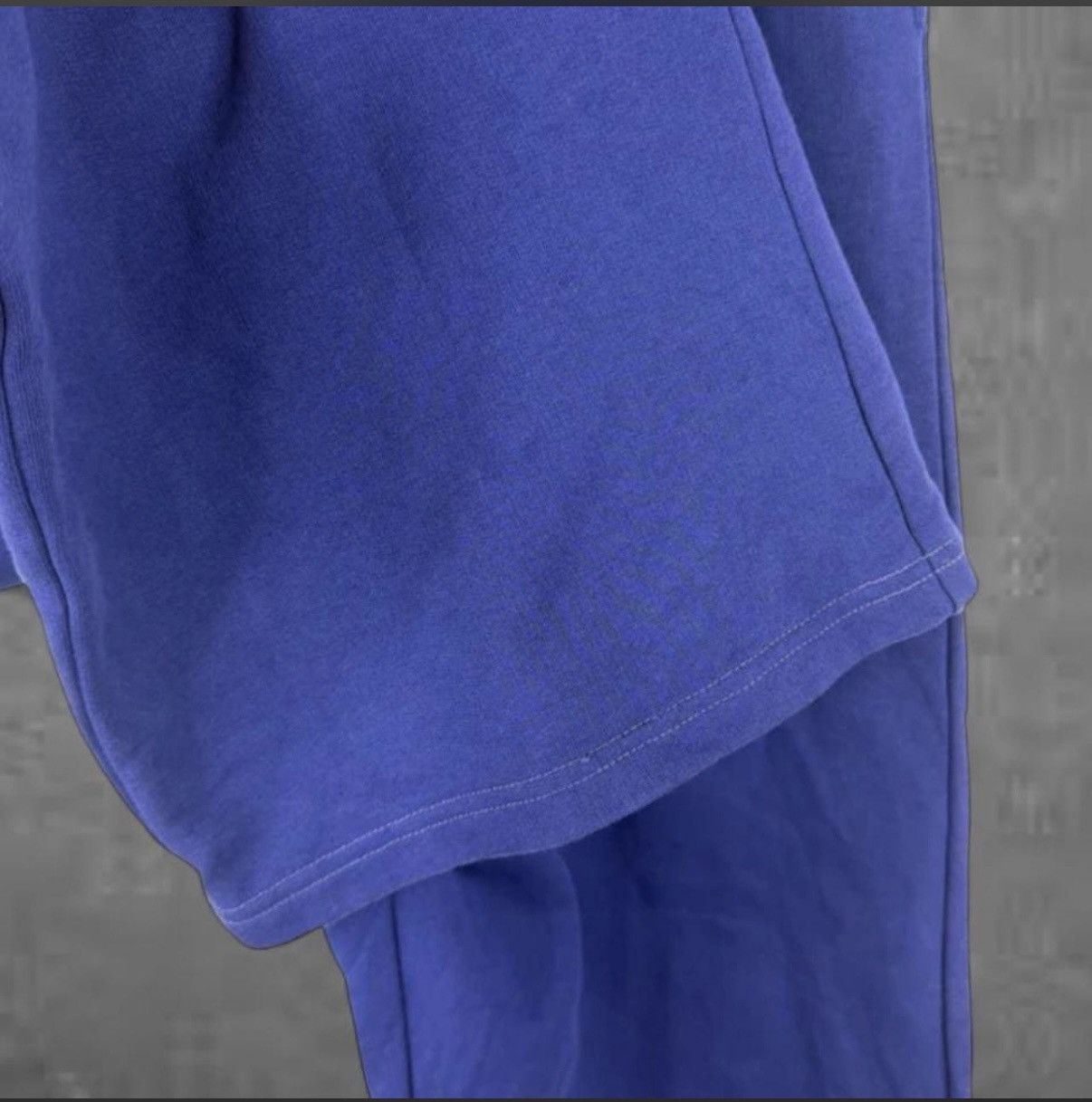 Balenciaga BALENCIAGA NAVY BAGGY SWEATPANTS Size US 28 / EU 44 - 5 Thumbnail