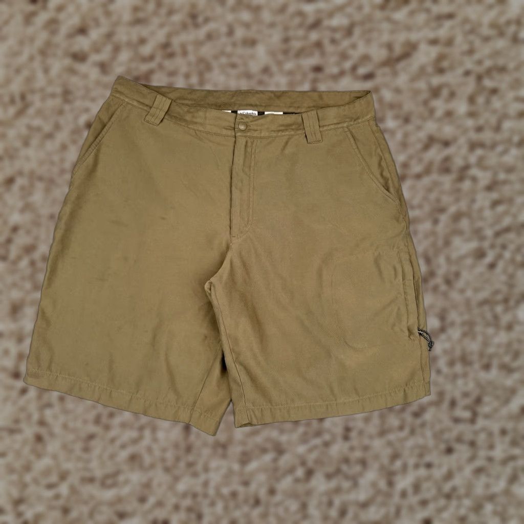 Vintage VINTAGE Columbia Shorts Men 38 Beige Cargo GRT 100% Polyester Hike Camp 38x11 Size US 38 / EU 54 - 1 Thumbnail