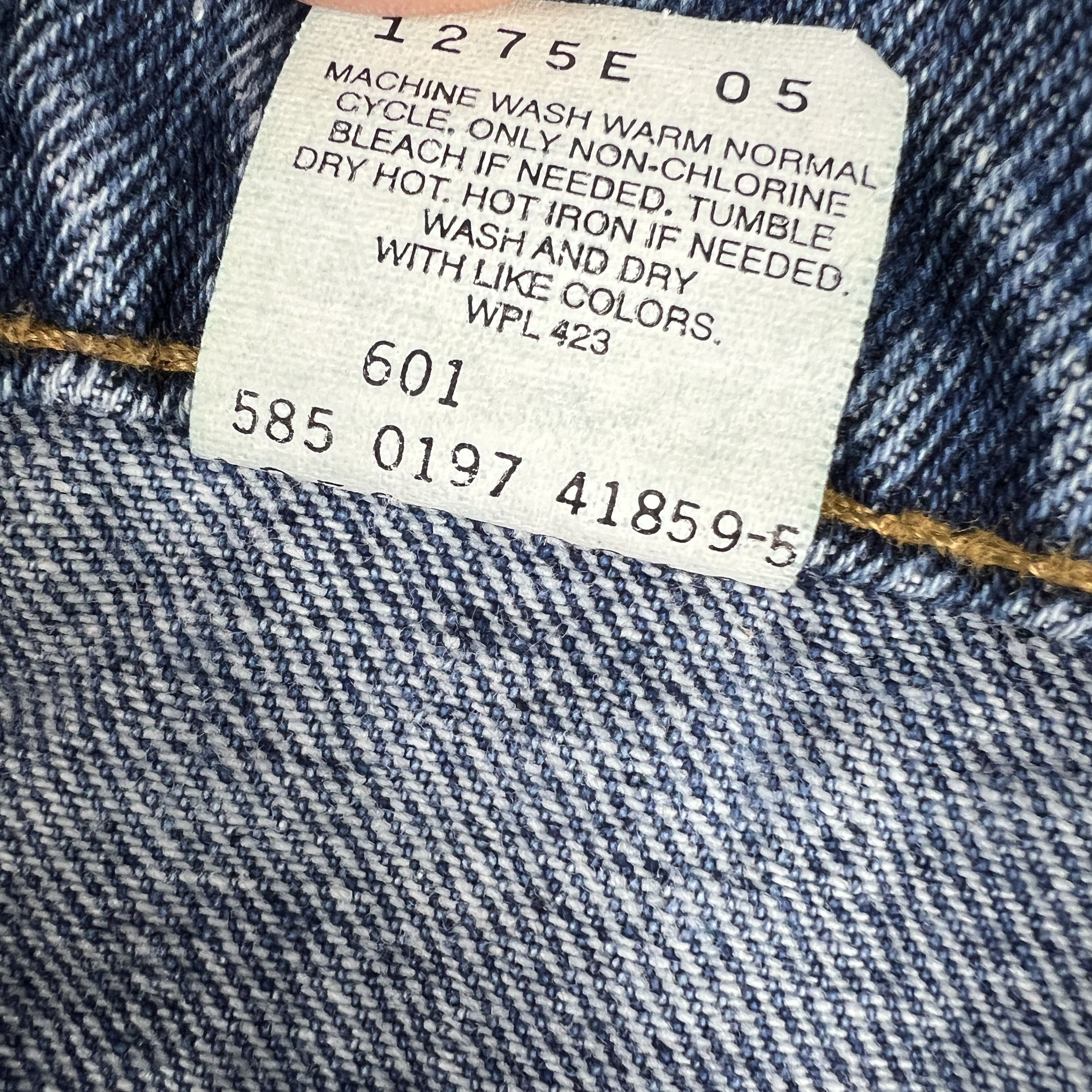 Levi's × Vintage VTG 90s Levi's Jean 560 Loose Taper Blue Denim Orange Tab Size US 33 - 9 Thumbnail