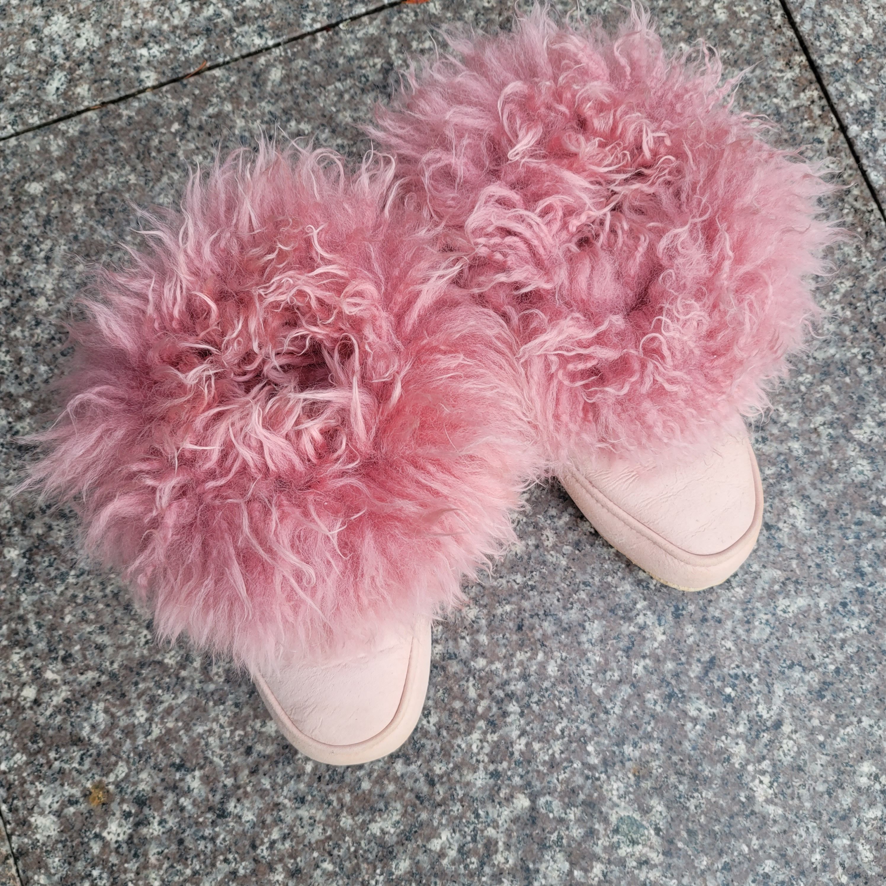 Other Authentic sheepskin slippers Size US 8 / IT 38 - 3 Thumbnail