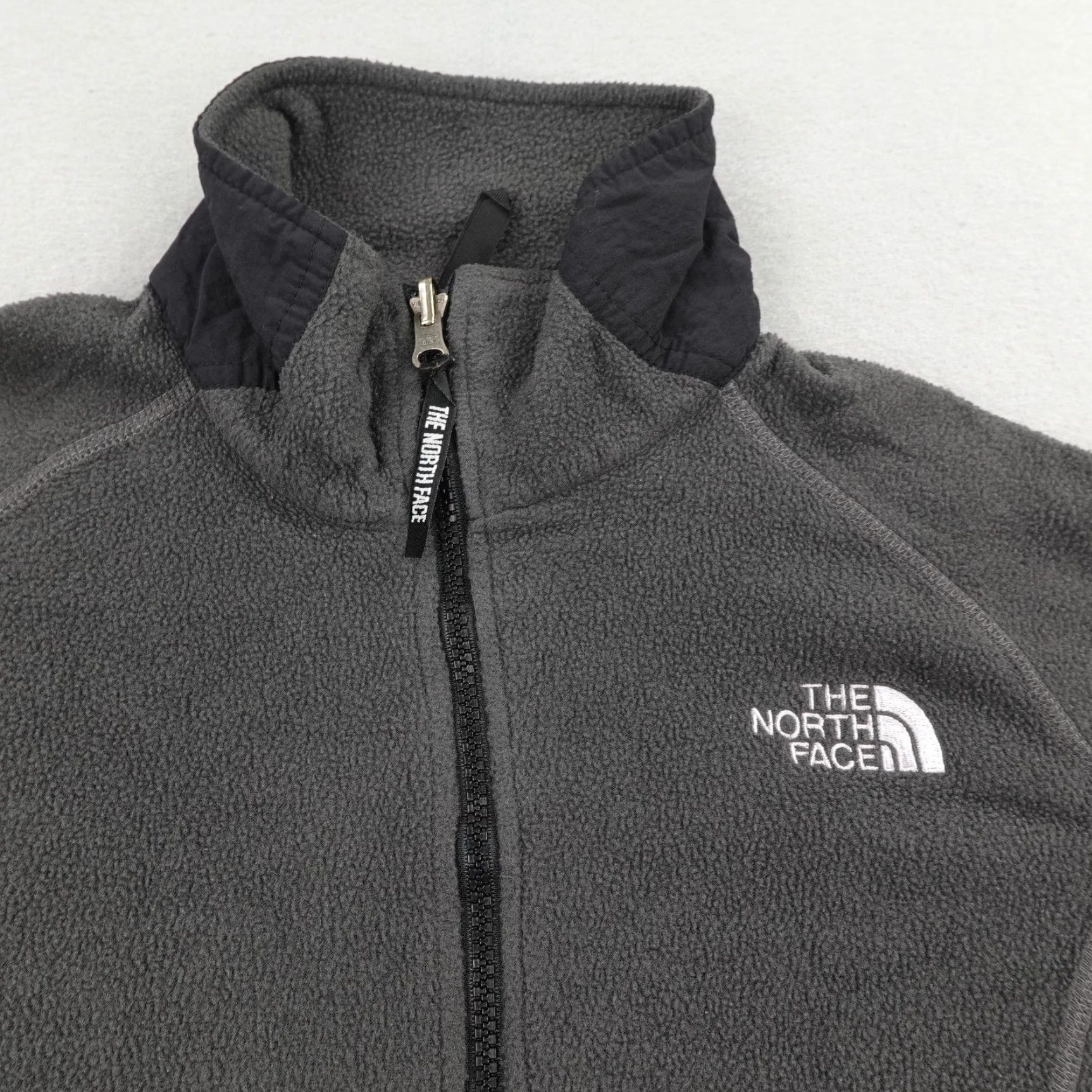 The North Face VINTAGE North Face Jacket Womens Small Gray Full Zip Up Fleece Outdoors Hiking Size S / US 4 / IT 40 - 2 Thumbnail