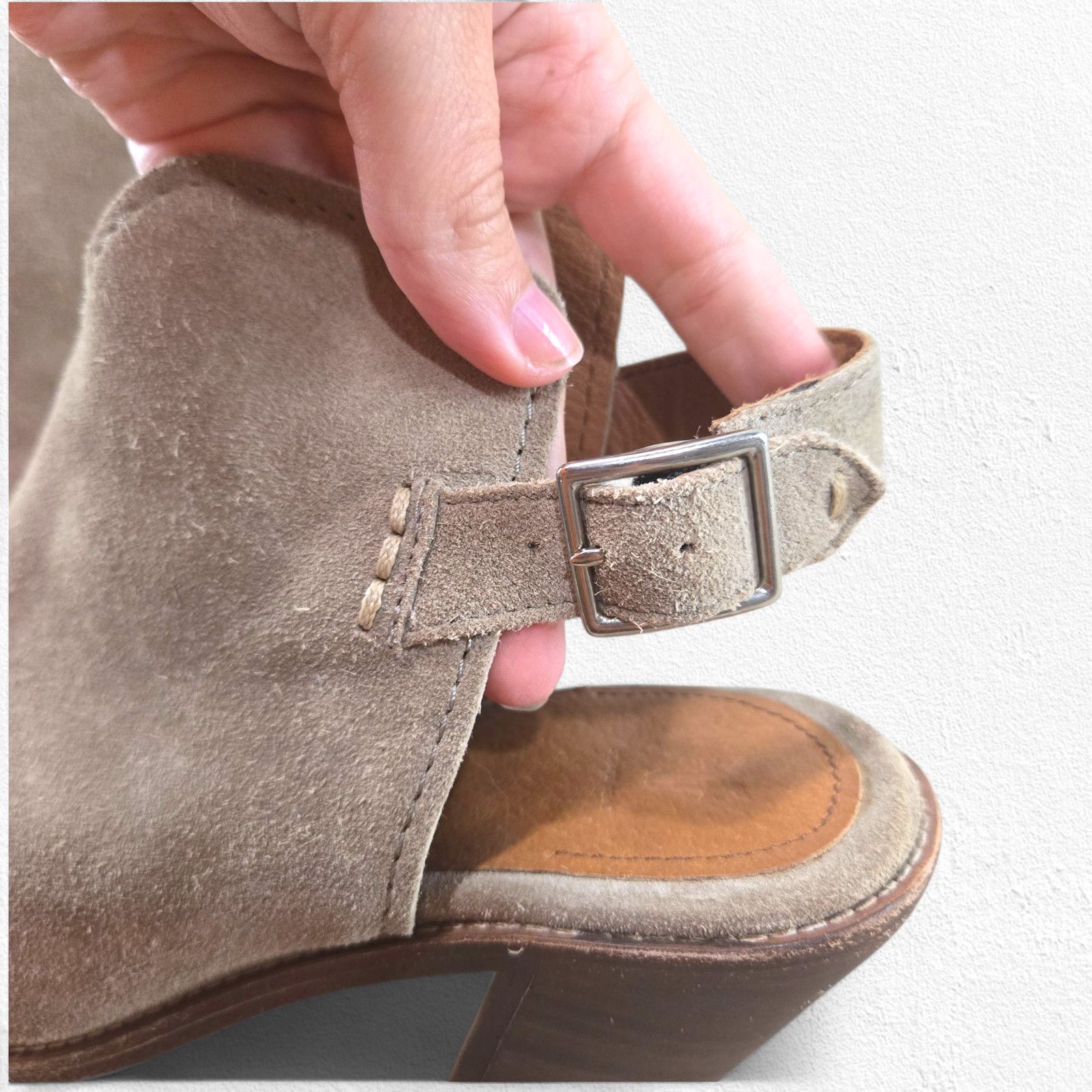 Frye Frye Taupe Suede Peep Toe Slingback Booties Size 8 Size US 8 / IT 38 - 6 Thumbnail